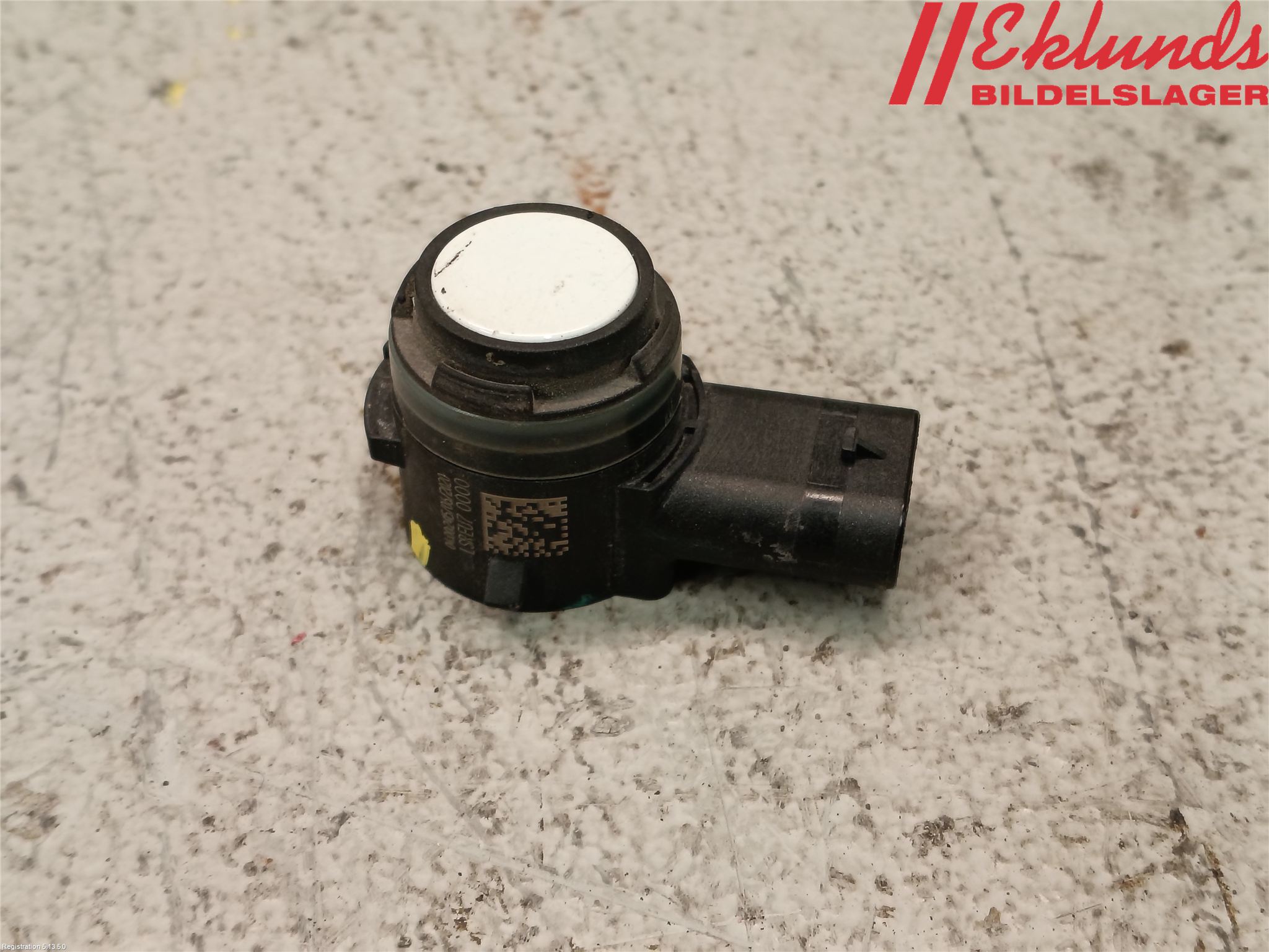 Volkswagen VW T-ROC 18- Parkeringshjälp Frontsensor