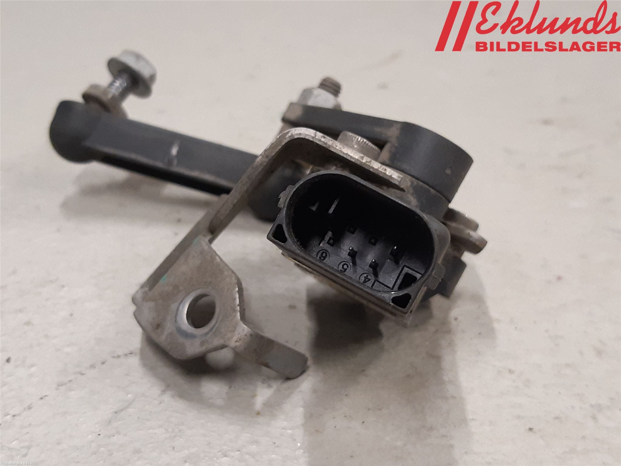 Volvo V90 CROSS COUNTRY 17->> Givare Xenon/Ljushöjdsreglering