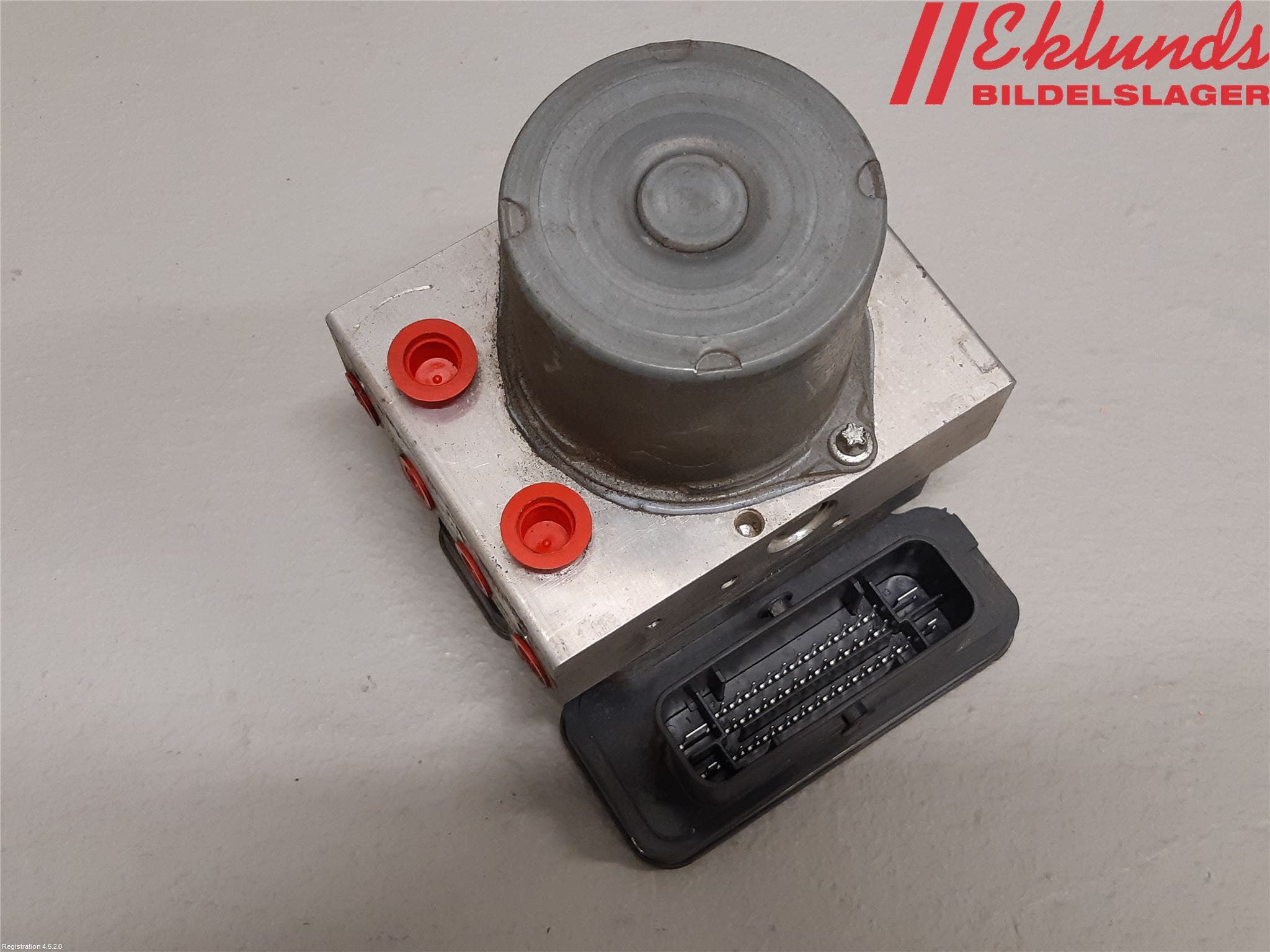 Mercedes-Benz MB E-KLASS (W212) 09-16 Abs Hydraulaggregat