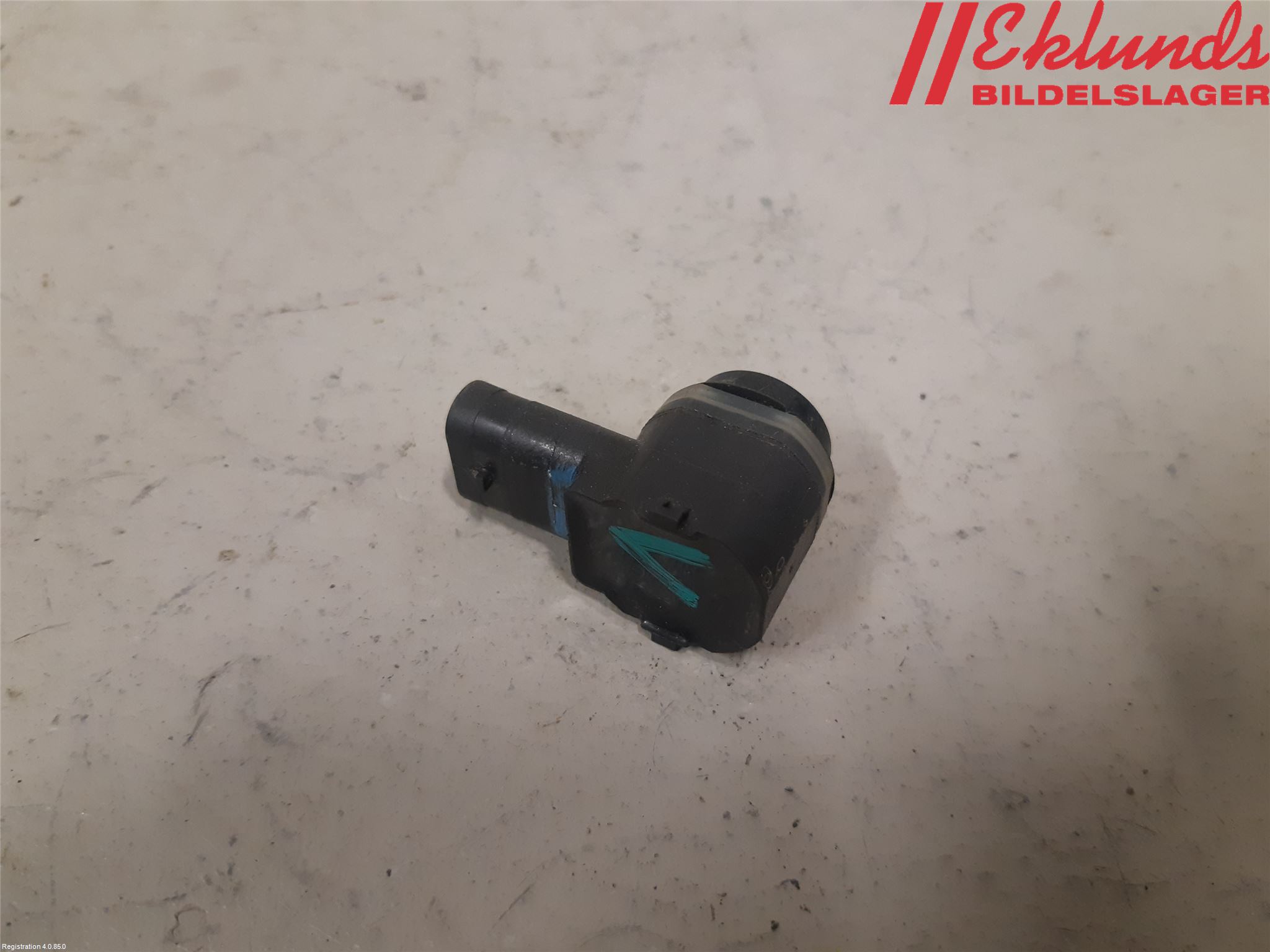 Volvo V40 12-19 Parkeringshjälp Backsensor