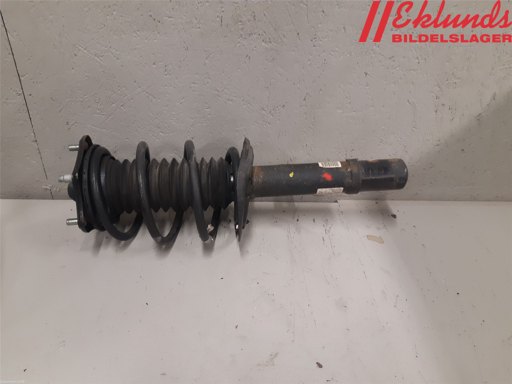 Honda CIVIC 17-22 Fjäderben Fram Vänster