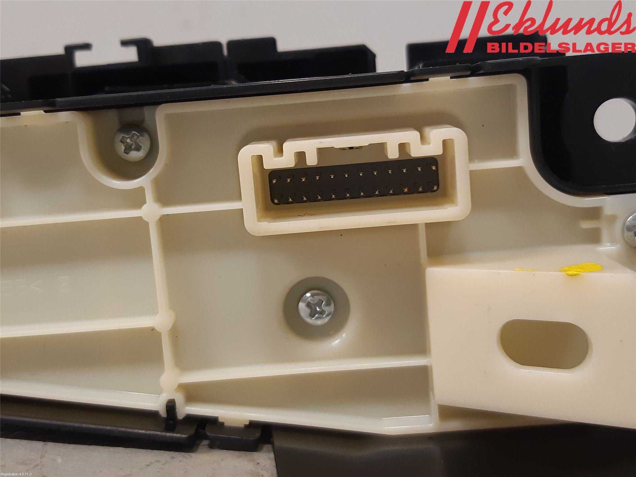 Toyota RAV4 19- Strömställare Multifunktion