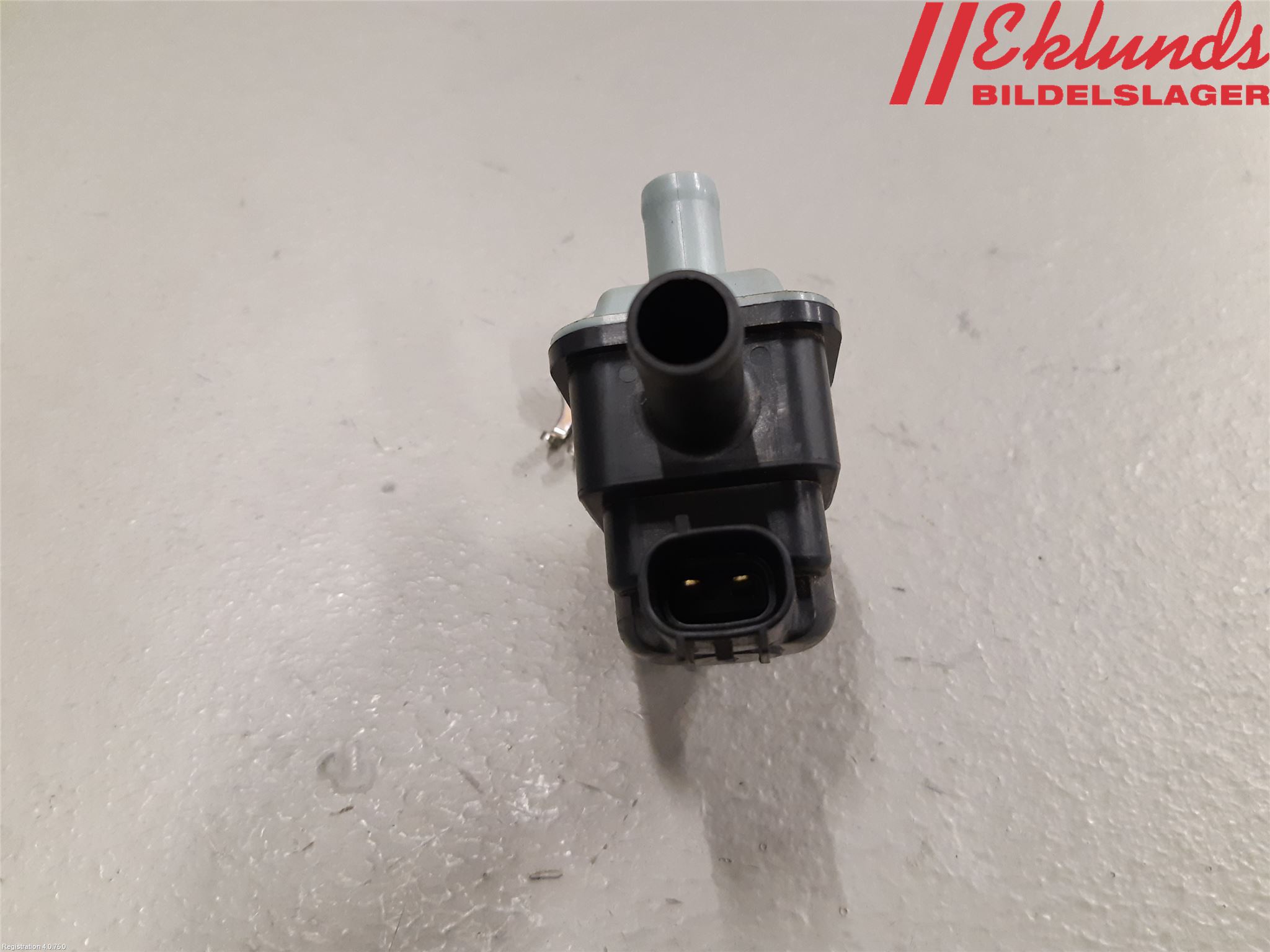 Toyota RAV4 19- Vakuumventil