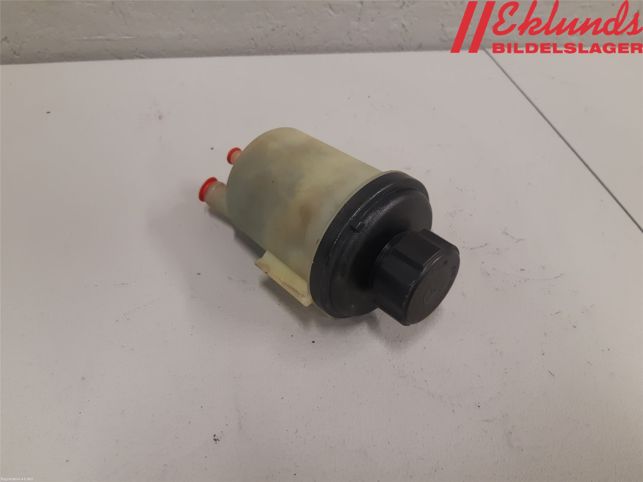 Volvo XC60 09-13 Styrservooljebehållare