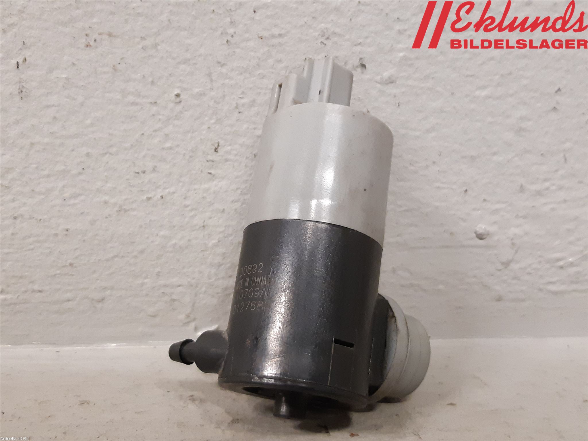 Toyota AVENSIS 09-15 Spolarpump Vindruta