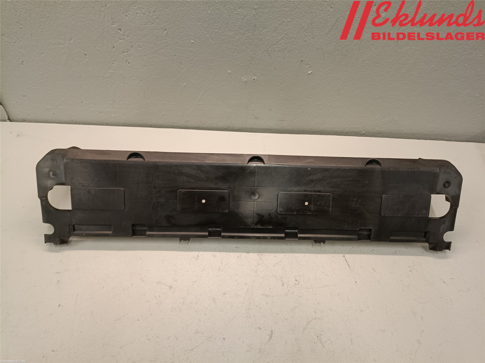 BMW 5 G30/G31/F90 17-23 Deflektor Plåt-Plast Kylning