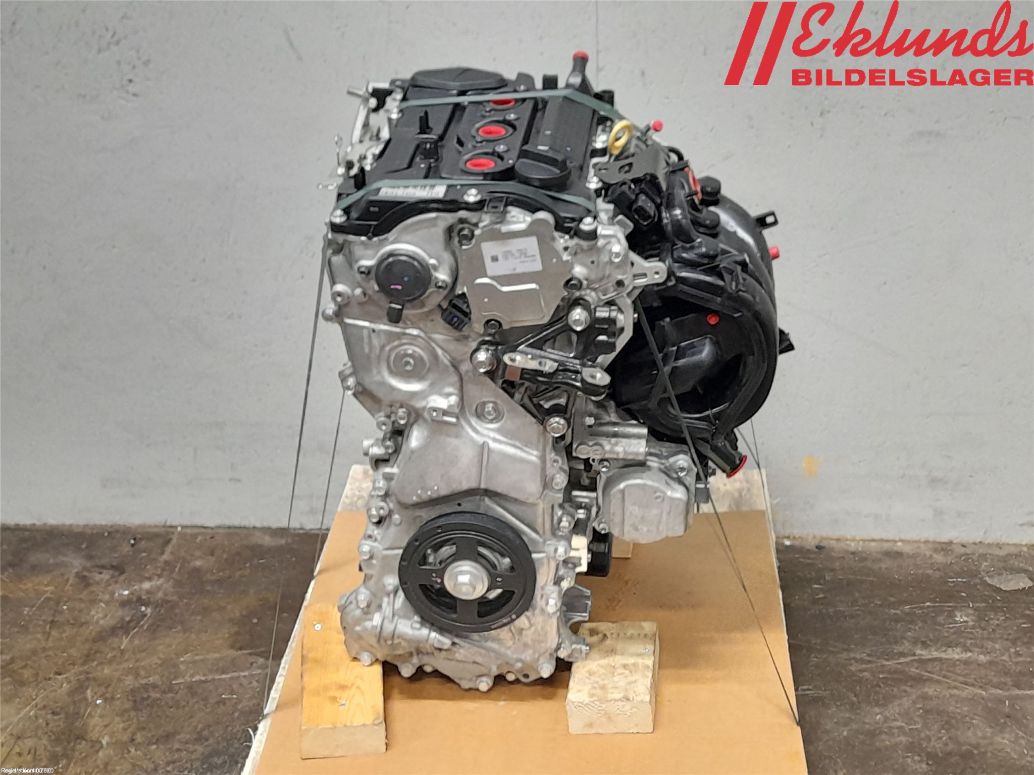 Toyota YARIS XP21 20- Motor Bensin