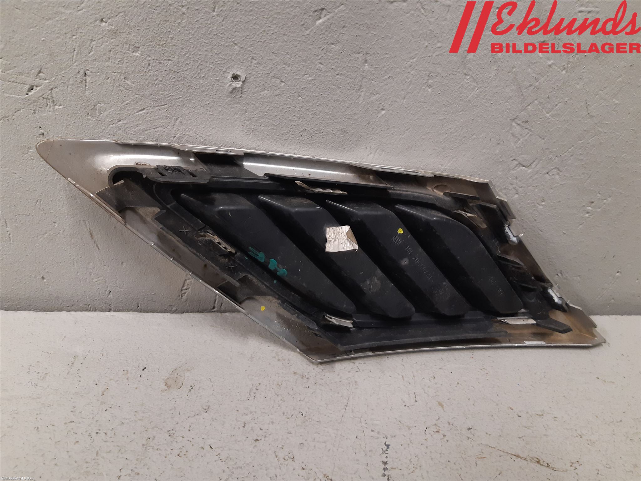 Saab 9-3 VER2/VER3 08-15 Grilldel Höger