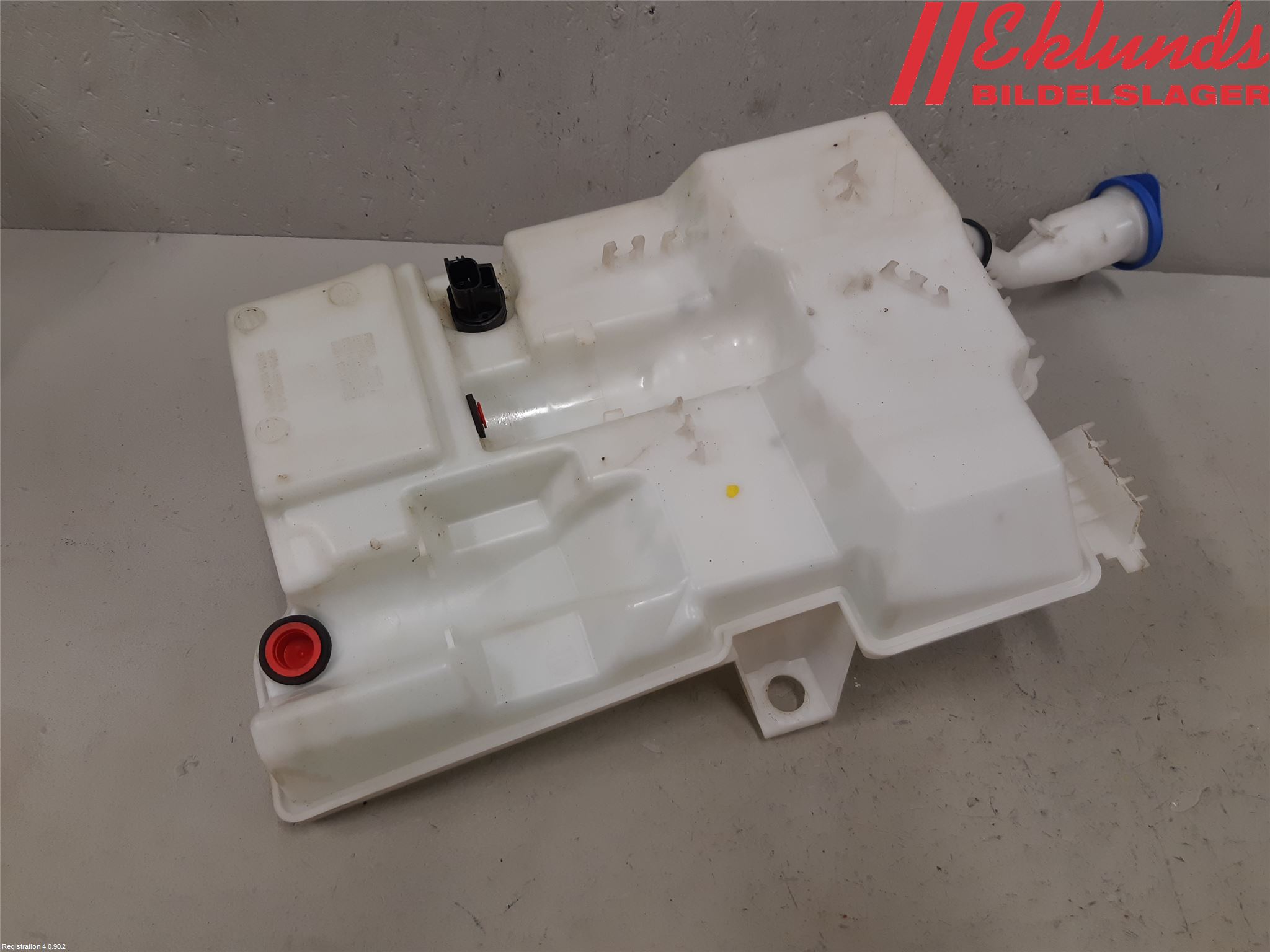 Ford FOCUS 11-14 Spolartank Vindruta-Strål