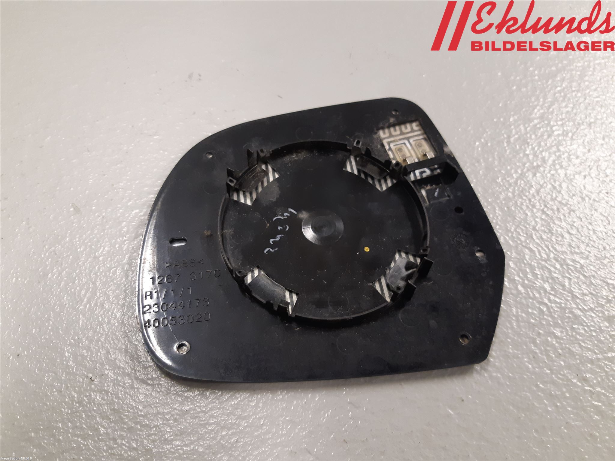 Nissan MICRA 11-16 Spegelglas Hö