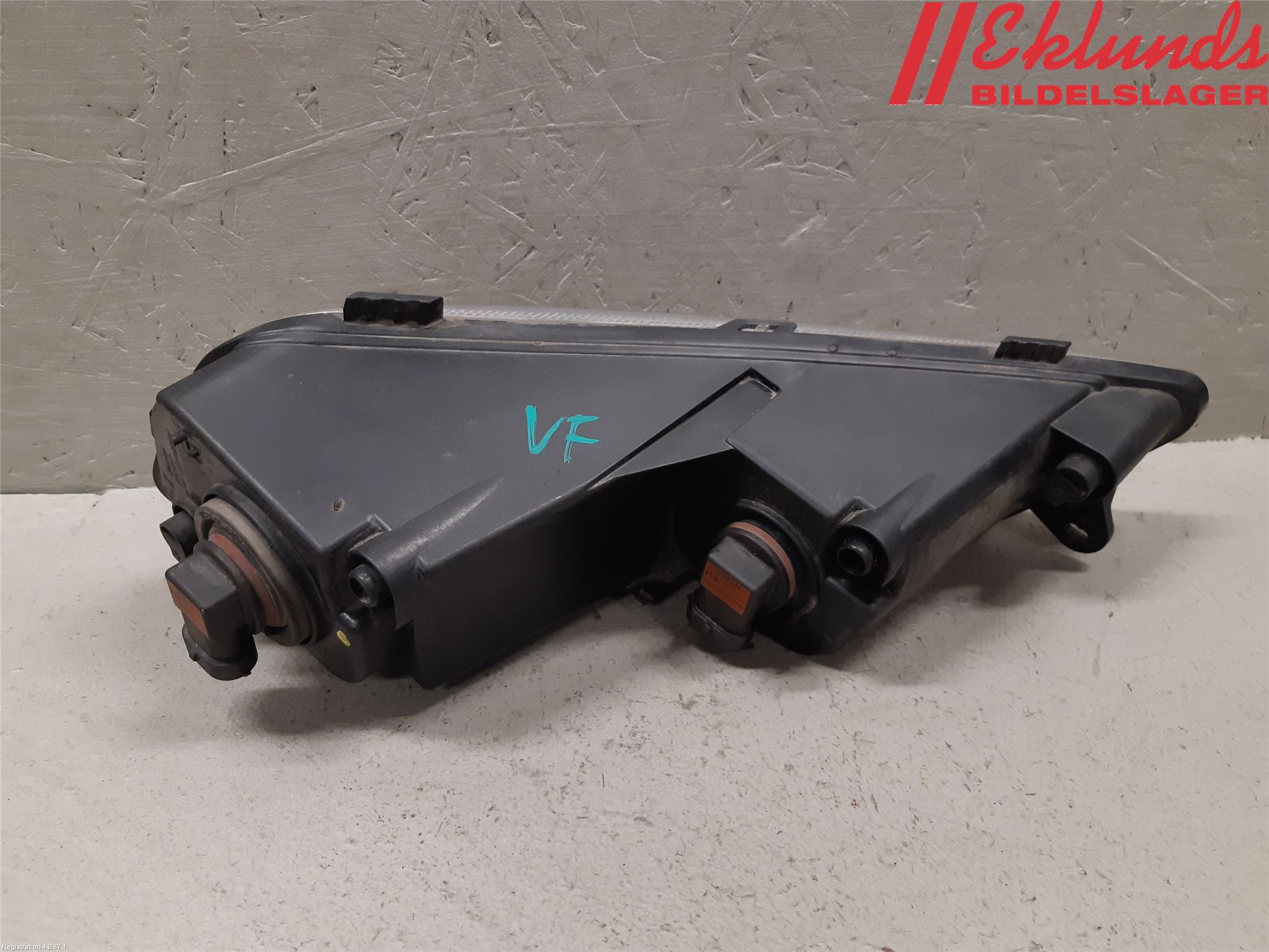 Volkswagen VW PASSAT 11-14 Dimljus-Varselljus Fram