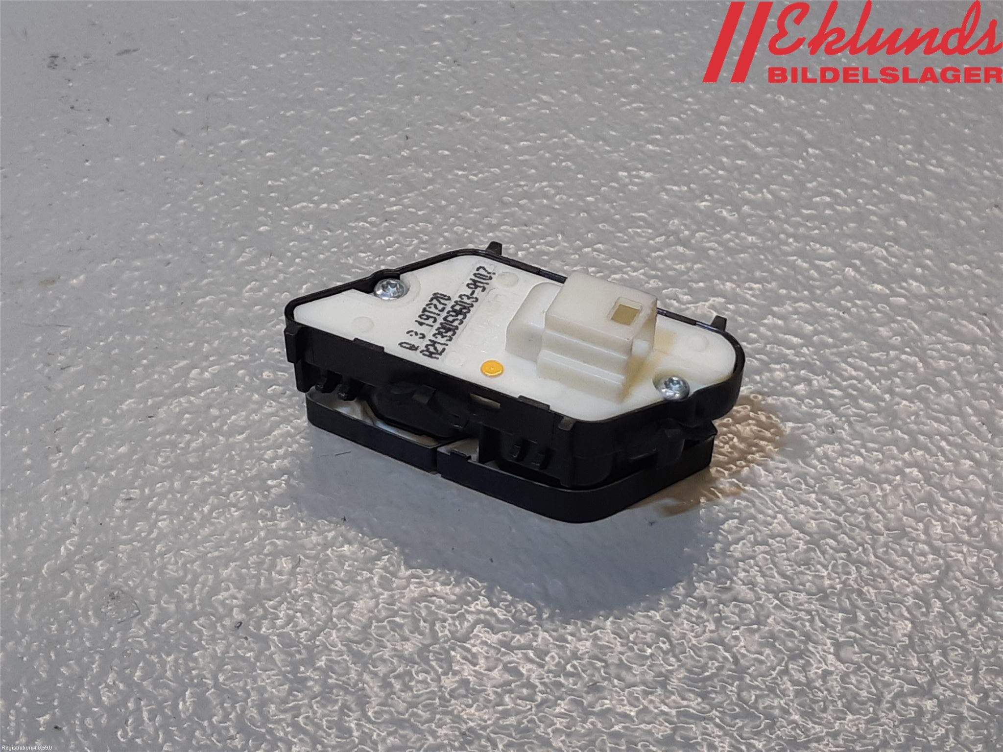 Mercedes-Benz MB SPRINTER (W907/W910) 19- Strömställare Centrallås