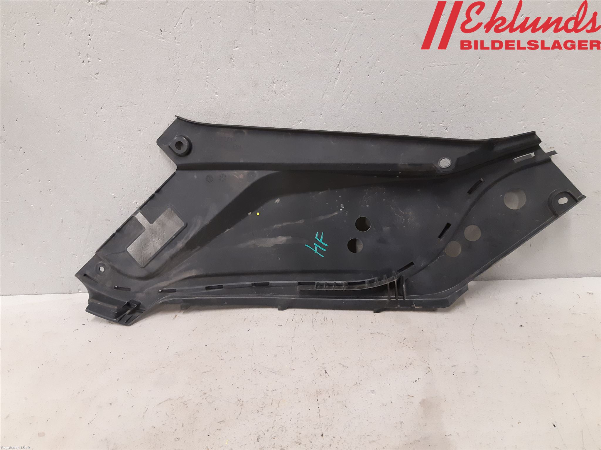 Volvo XC90/RECHARGE 16- Täckplast Front