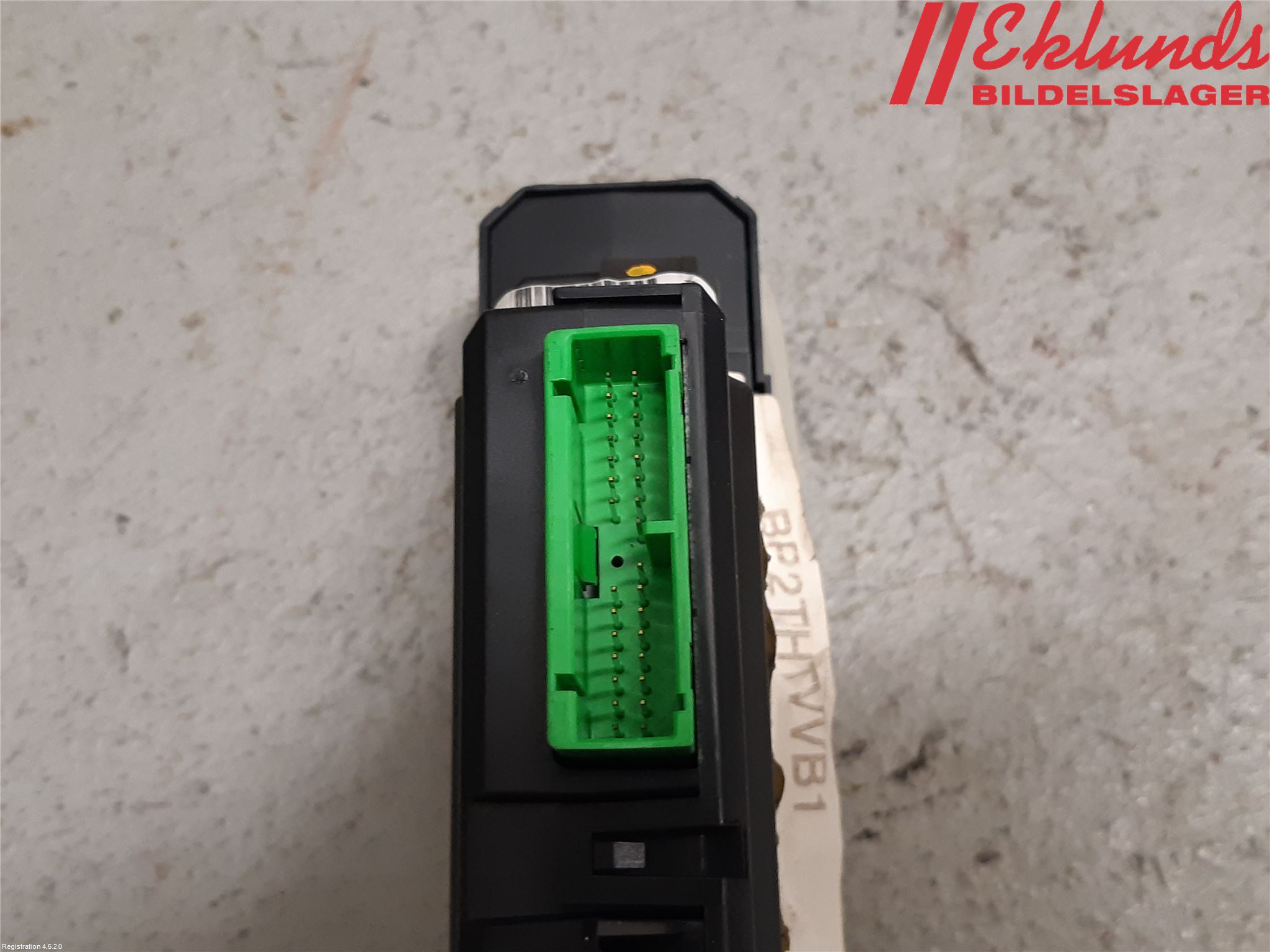 Volvo V70 05-08 Strömställare Elhiss