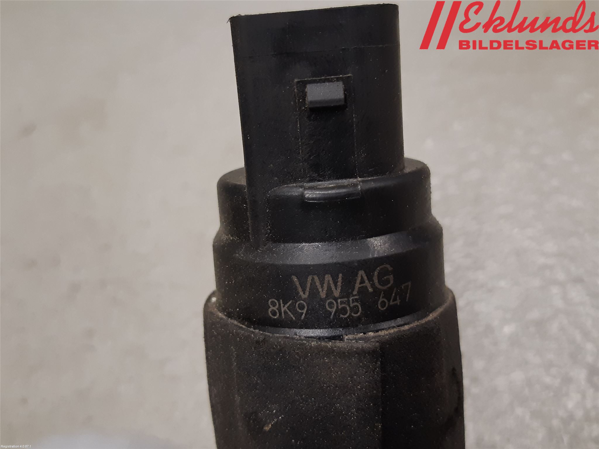 Audi A4 12-15 Spolarpump Vindruta