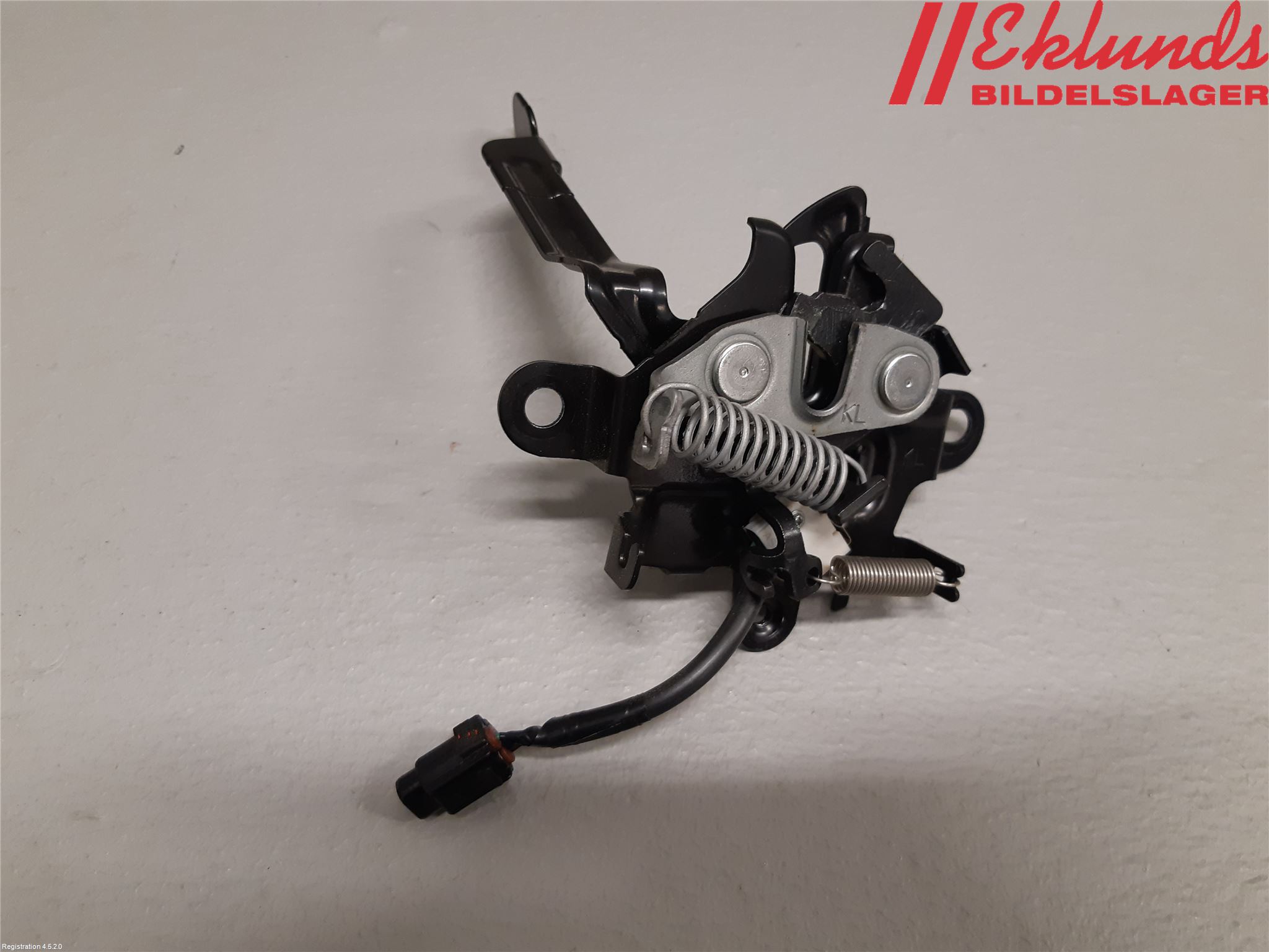 Toyota RAV4 19- Huvlås