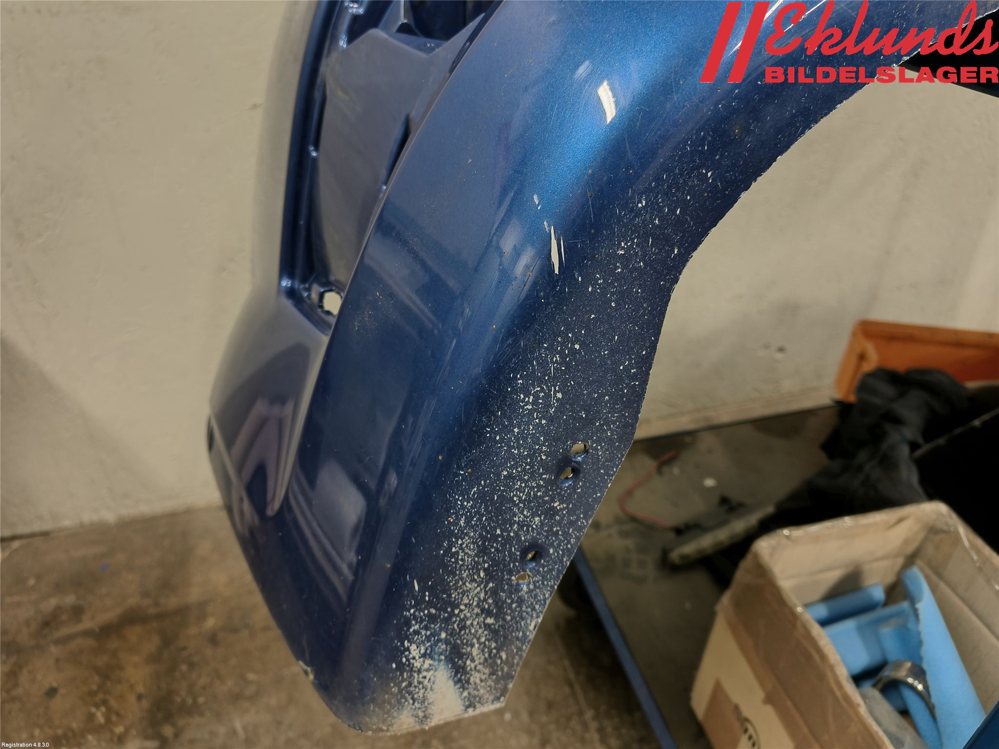 Ford FOCUS     04-07 Stötfångarbeklädnad Bak