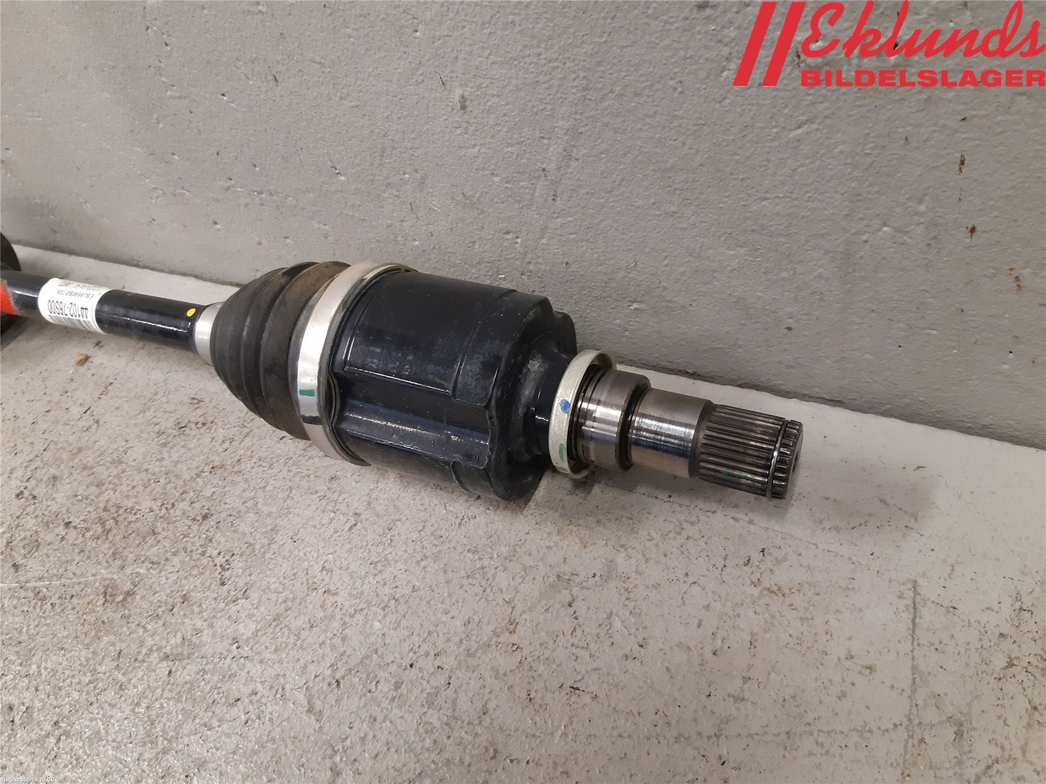 Suzuki VITARA 15- Drivaxel Fram Vänster