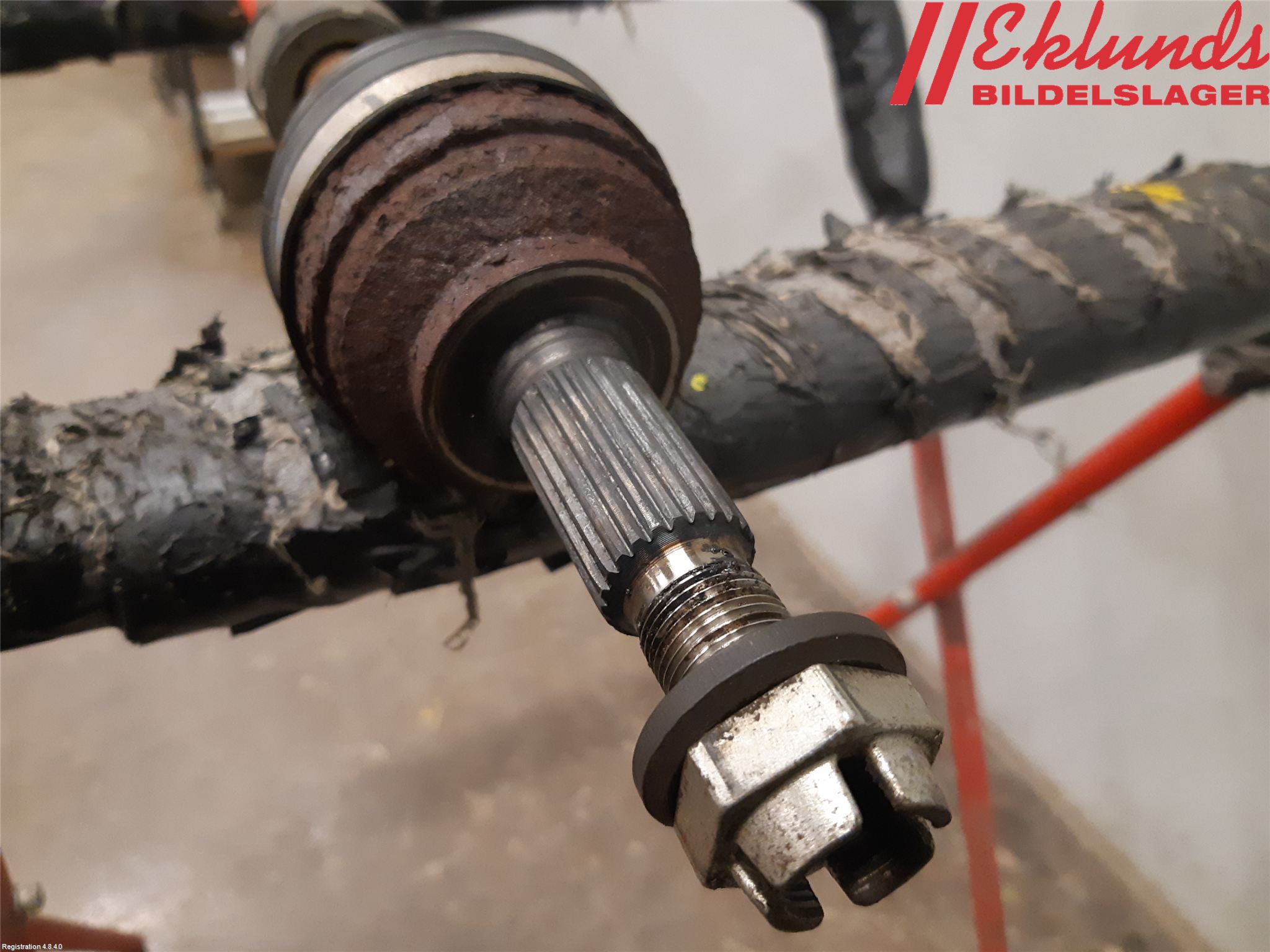 Renault CLIO IV 16-19 Drivaxel Fram Vänster