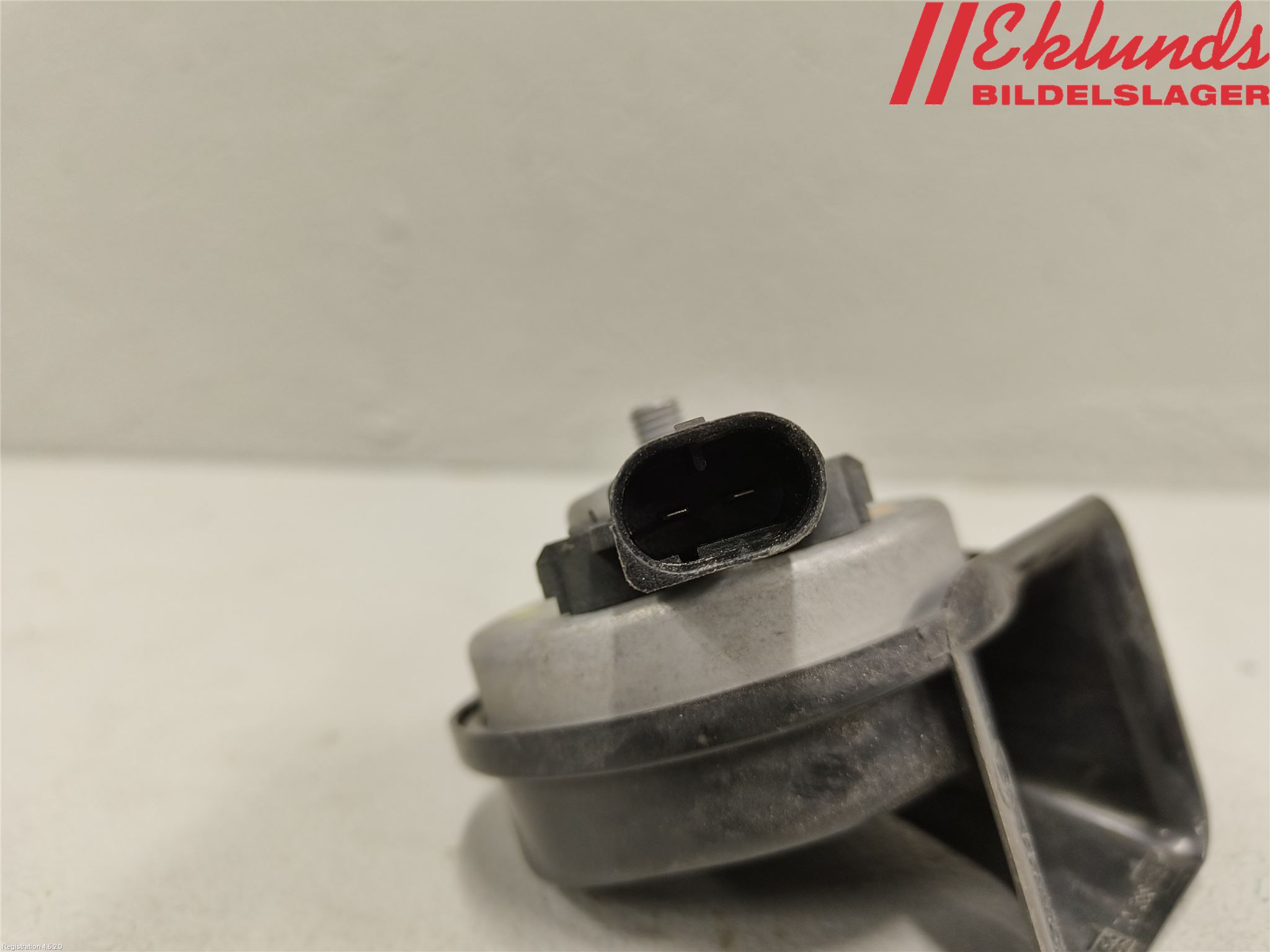 BMW 5 F10/F11/F18 09-17 Signalhorn