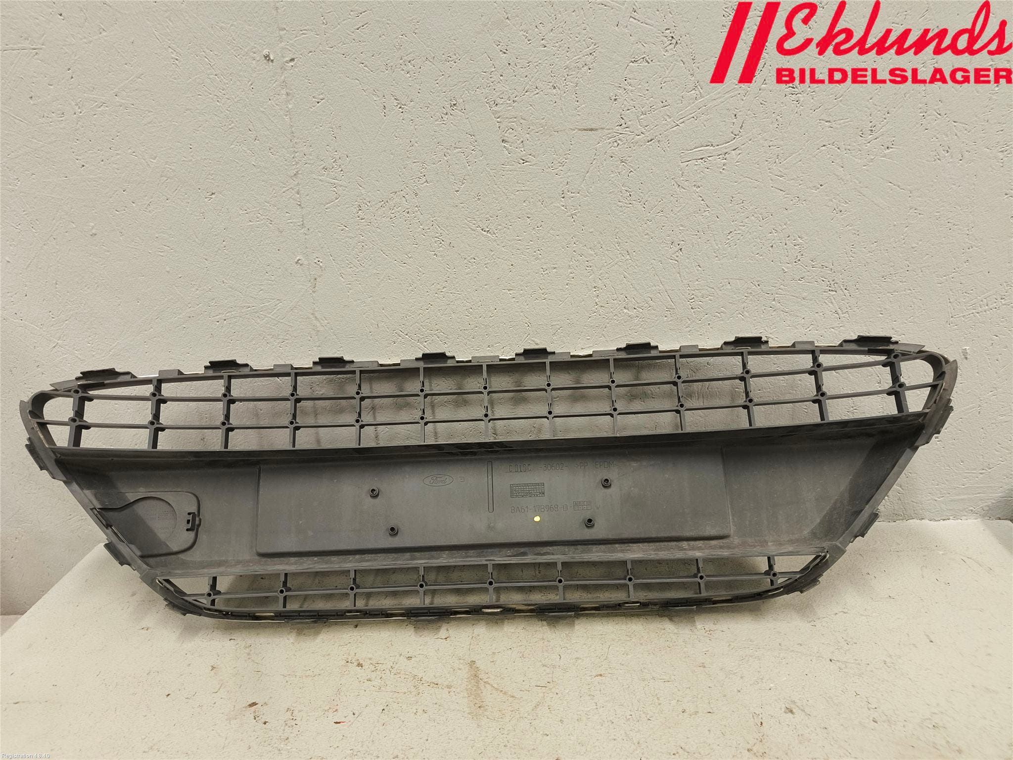 Ford FIESTA 09-12 Grill-Galler