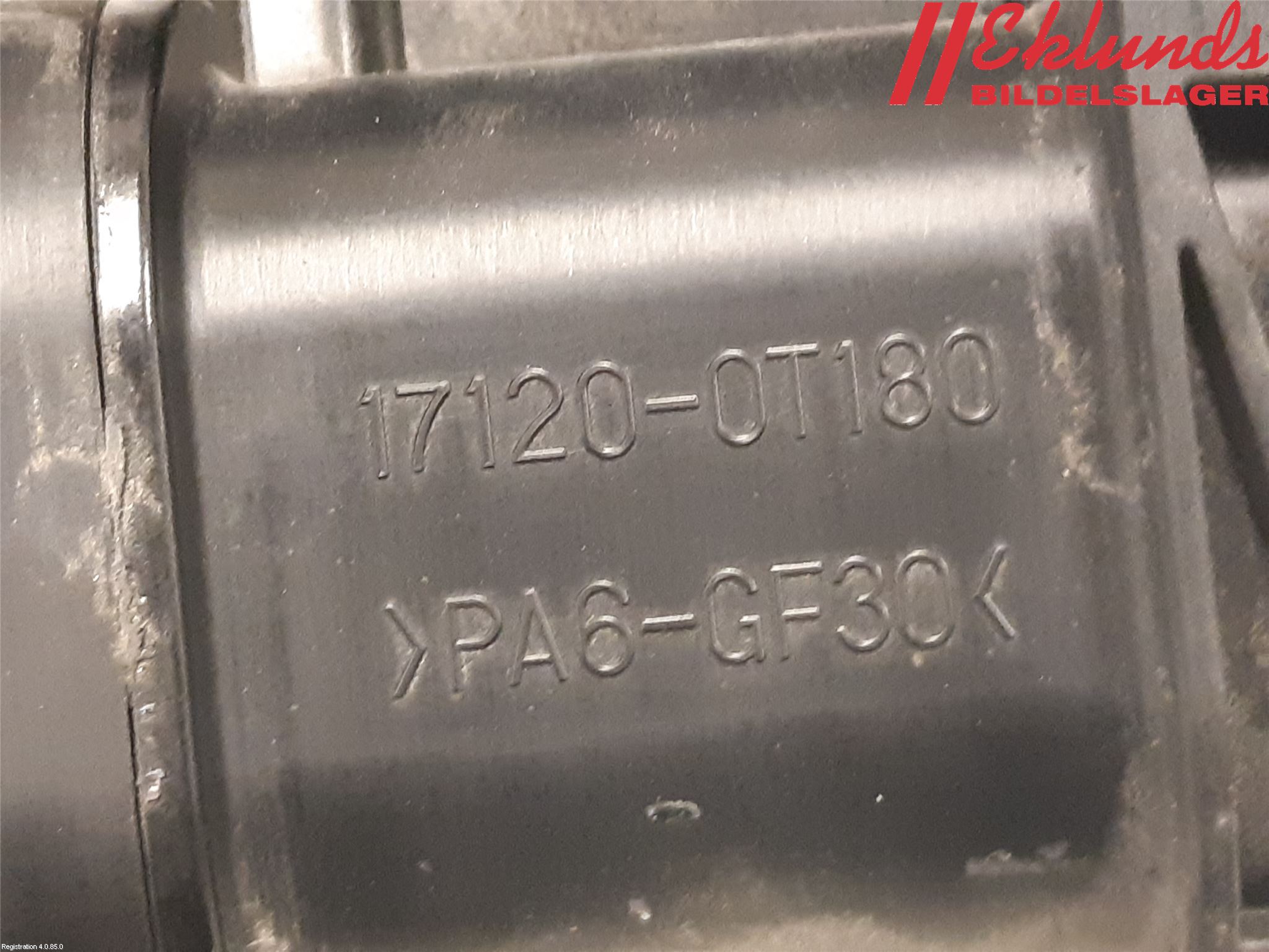 Toyota COROLLA 19- Grenrör Insug