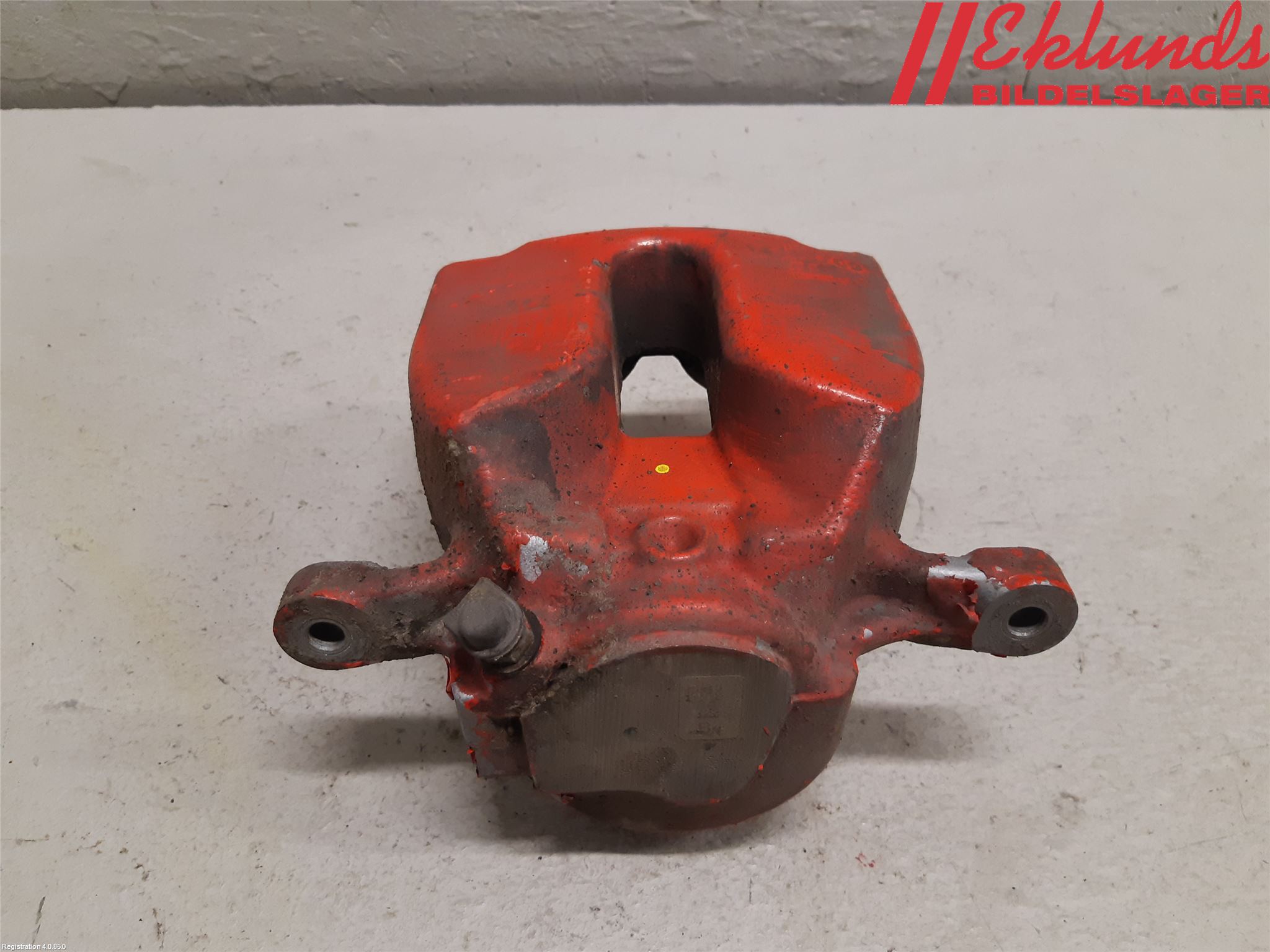 BMW 5 G30/G31/F90 17-23 Bromsok Fram Höger
