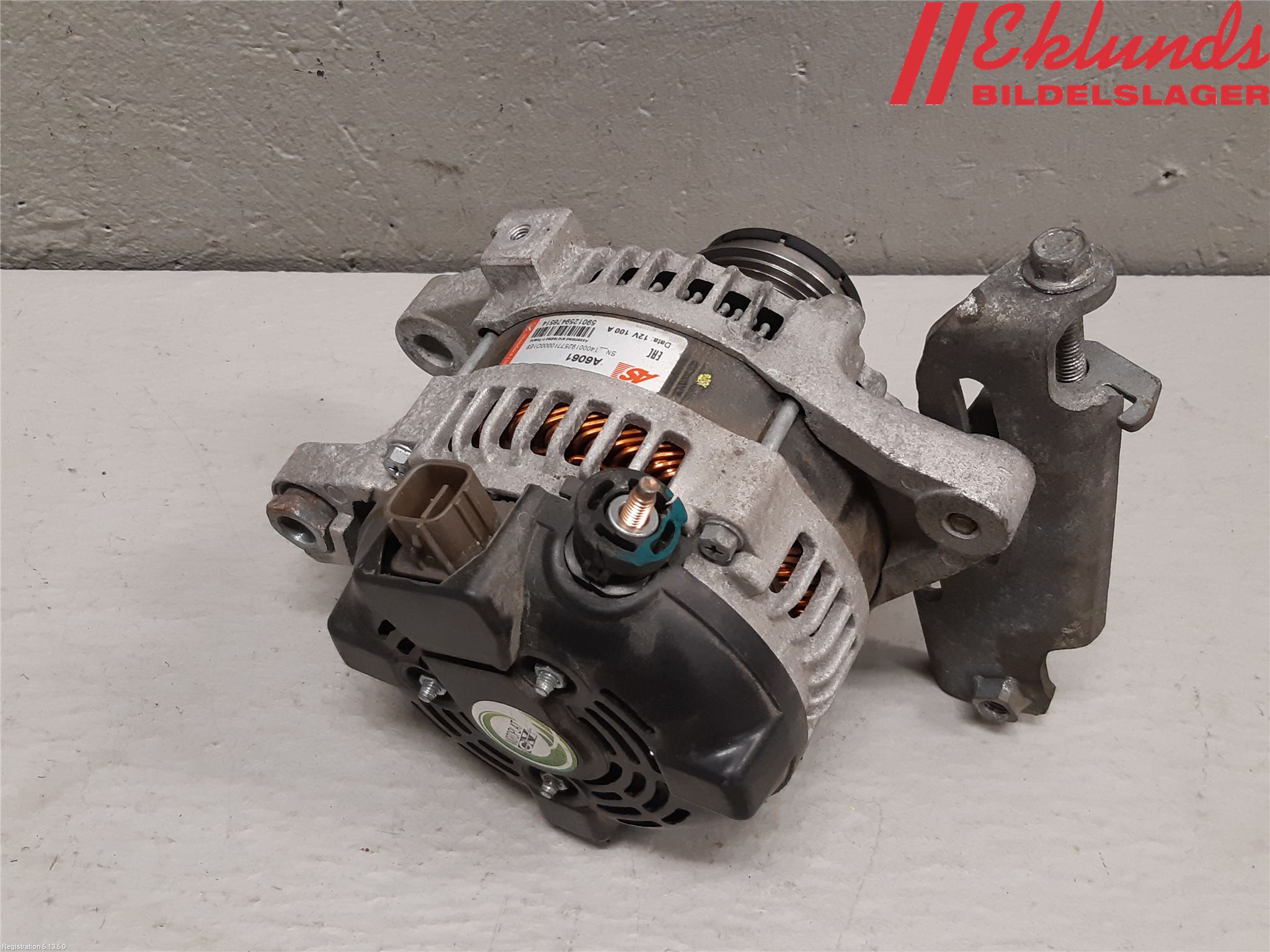 Toyota AVENSIS 09-15 Generator
