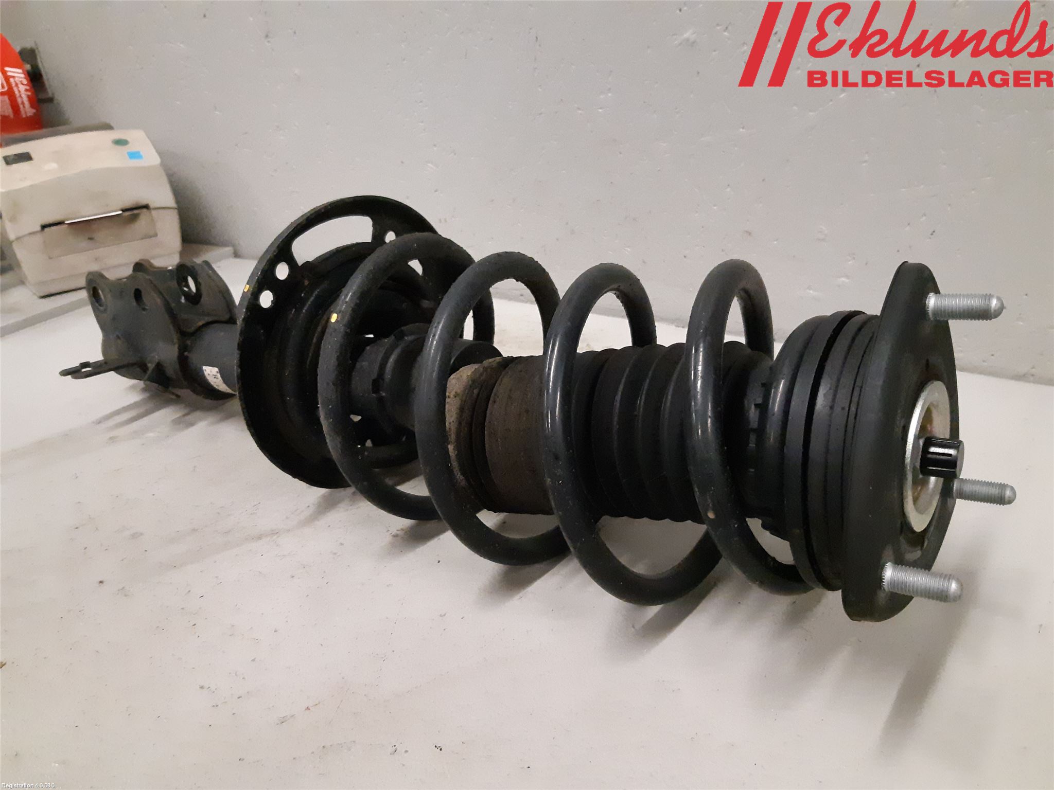 Mazda CX-5 12-17 Fjäderben Fram Höger