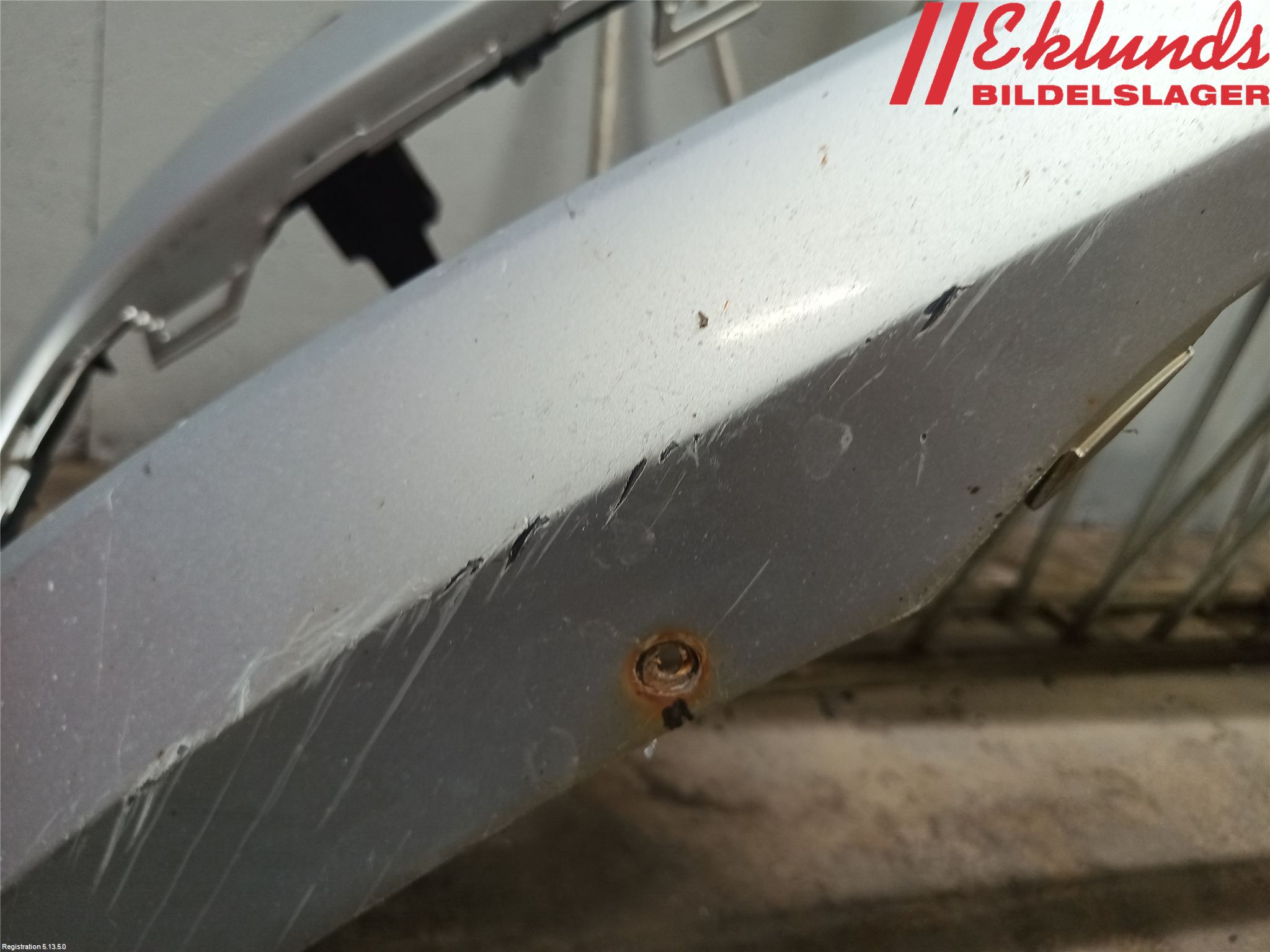 Volkswagen VW PASSAT 11-14 Stötfångarbeklädnad Fram