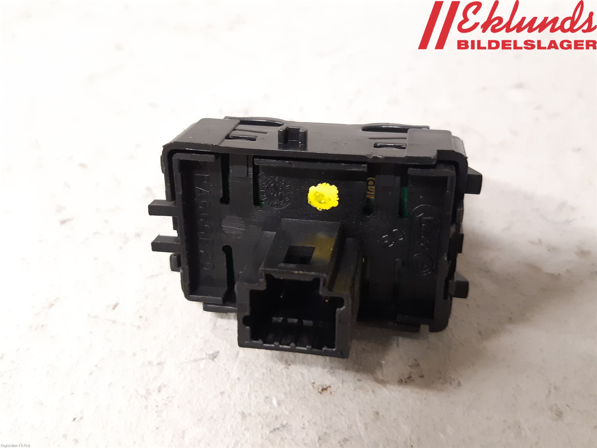 Opel VIVARO 15-19 Strömställare Antispinn