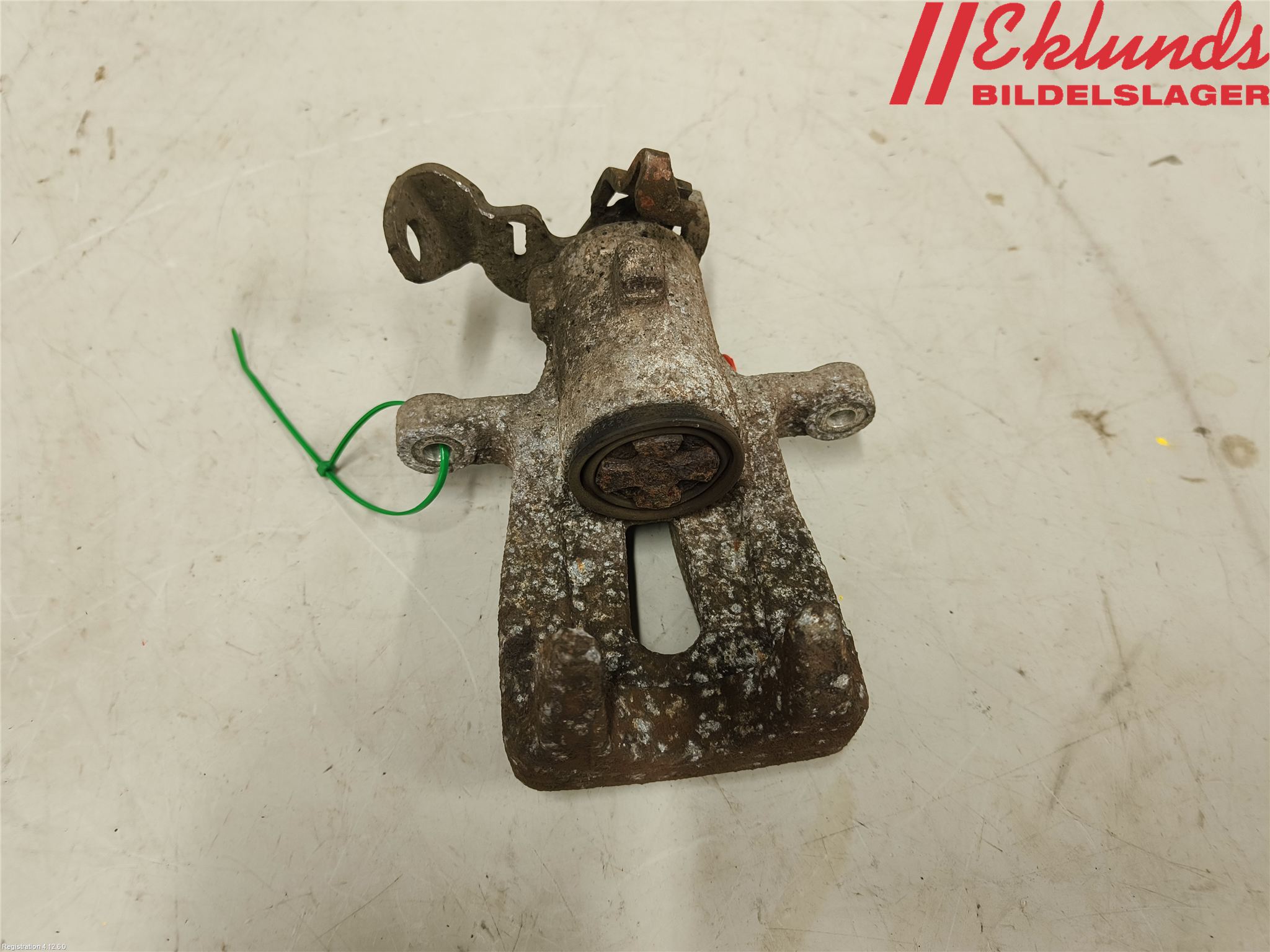 Renault CLIO III  09-12 Bromsok Bak Höger