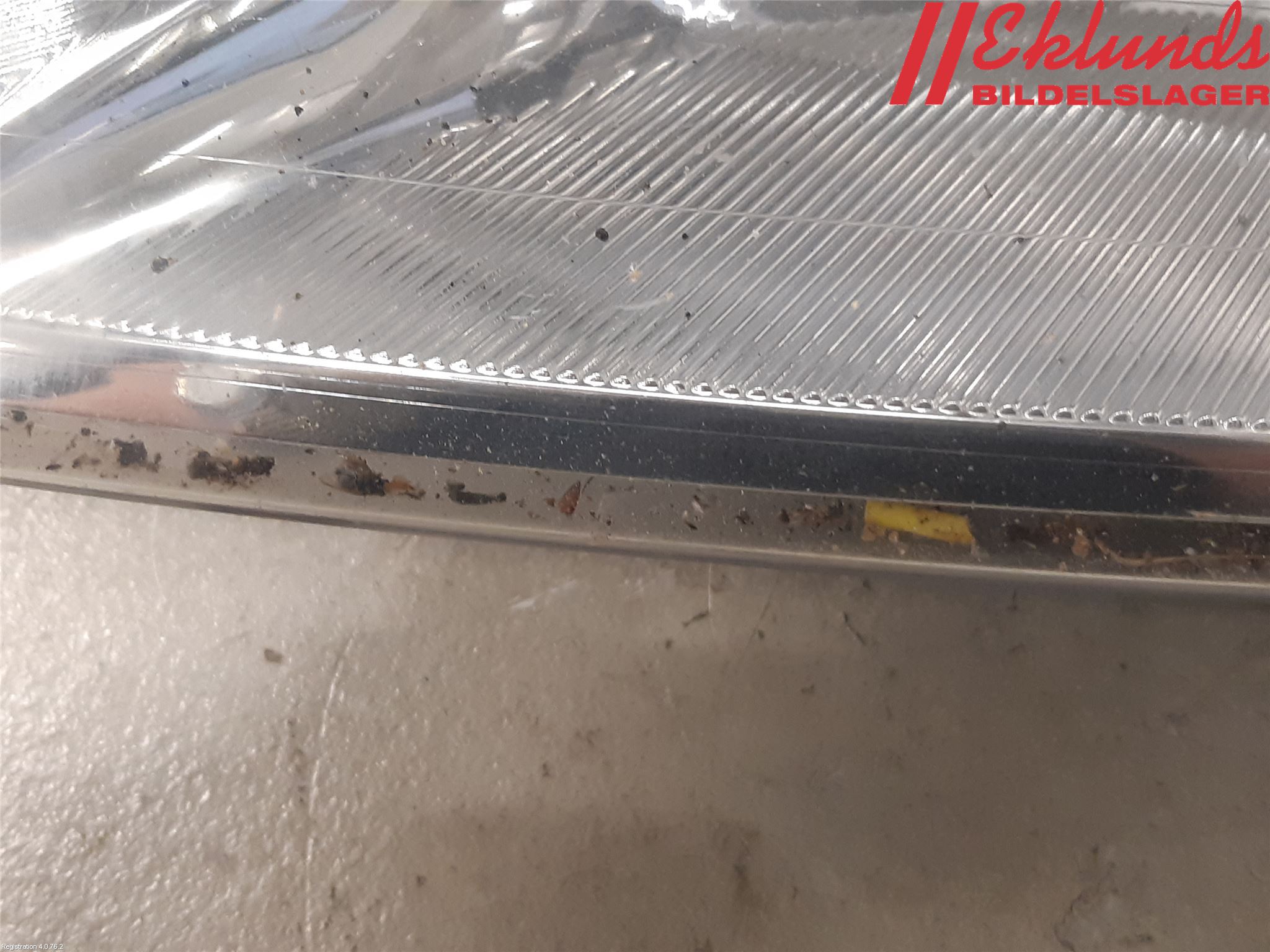 Ford TRANSIT CONNECT 03-08 Strålkastare Vänster