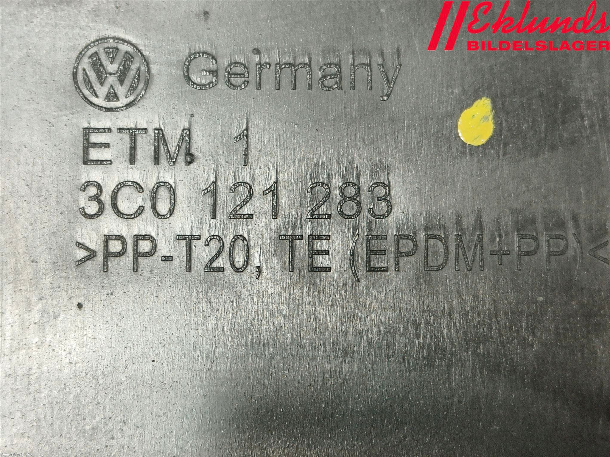 Volkswagen VW PASSAT 05-11 Deflektor Plåt-Plast Kylning