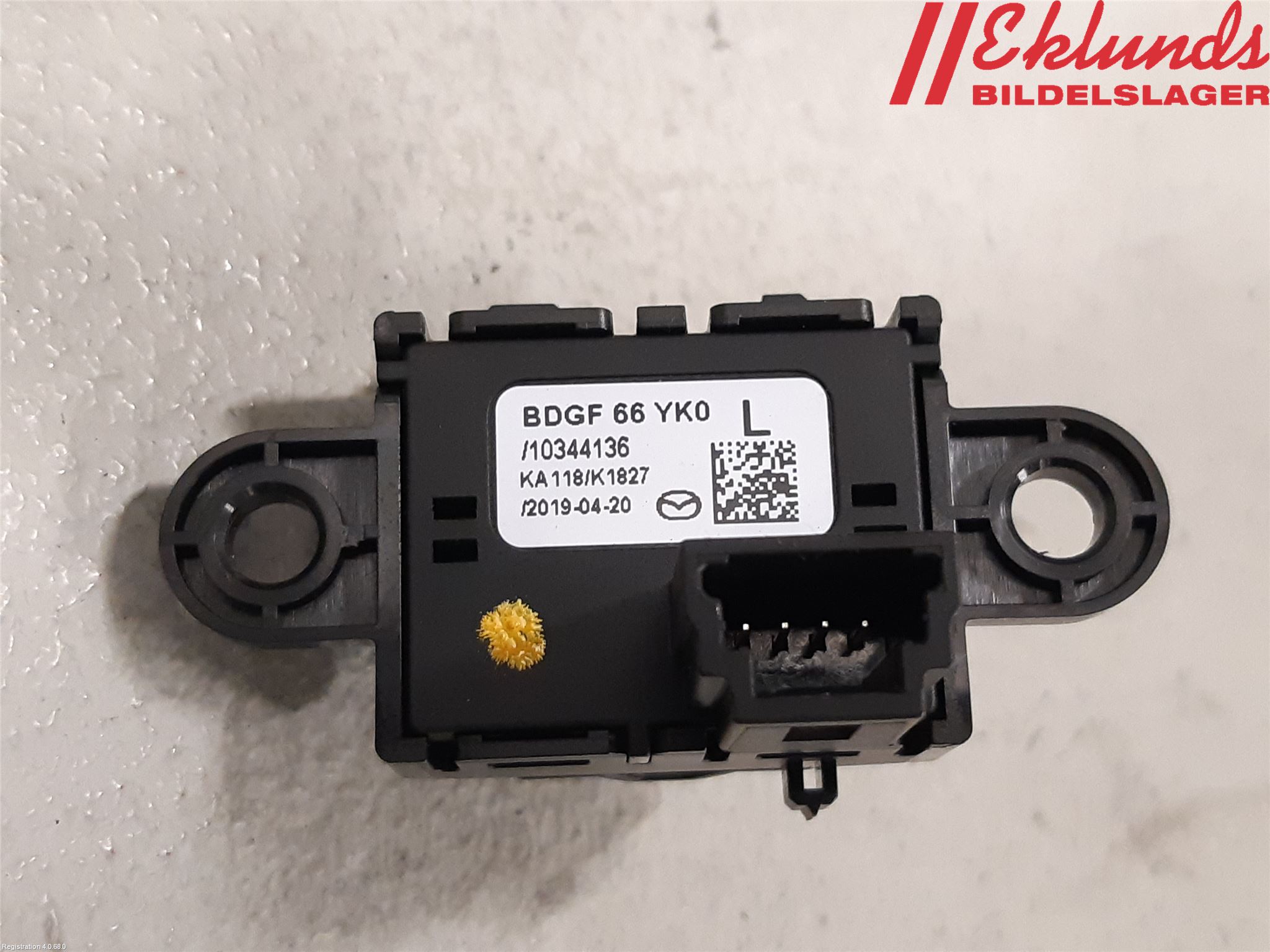 Mazda CX-30 20- Strömställare Växellåda