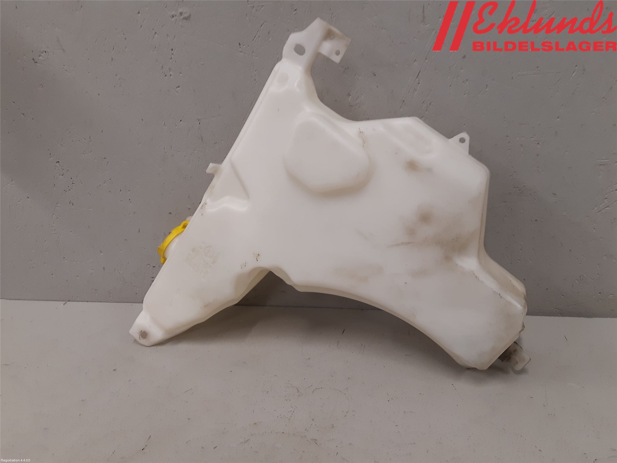 Fiat FREEMONT Spolartank Vindruta-Strål