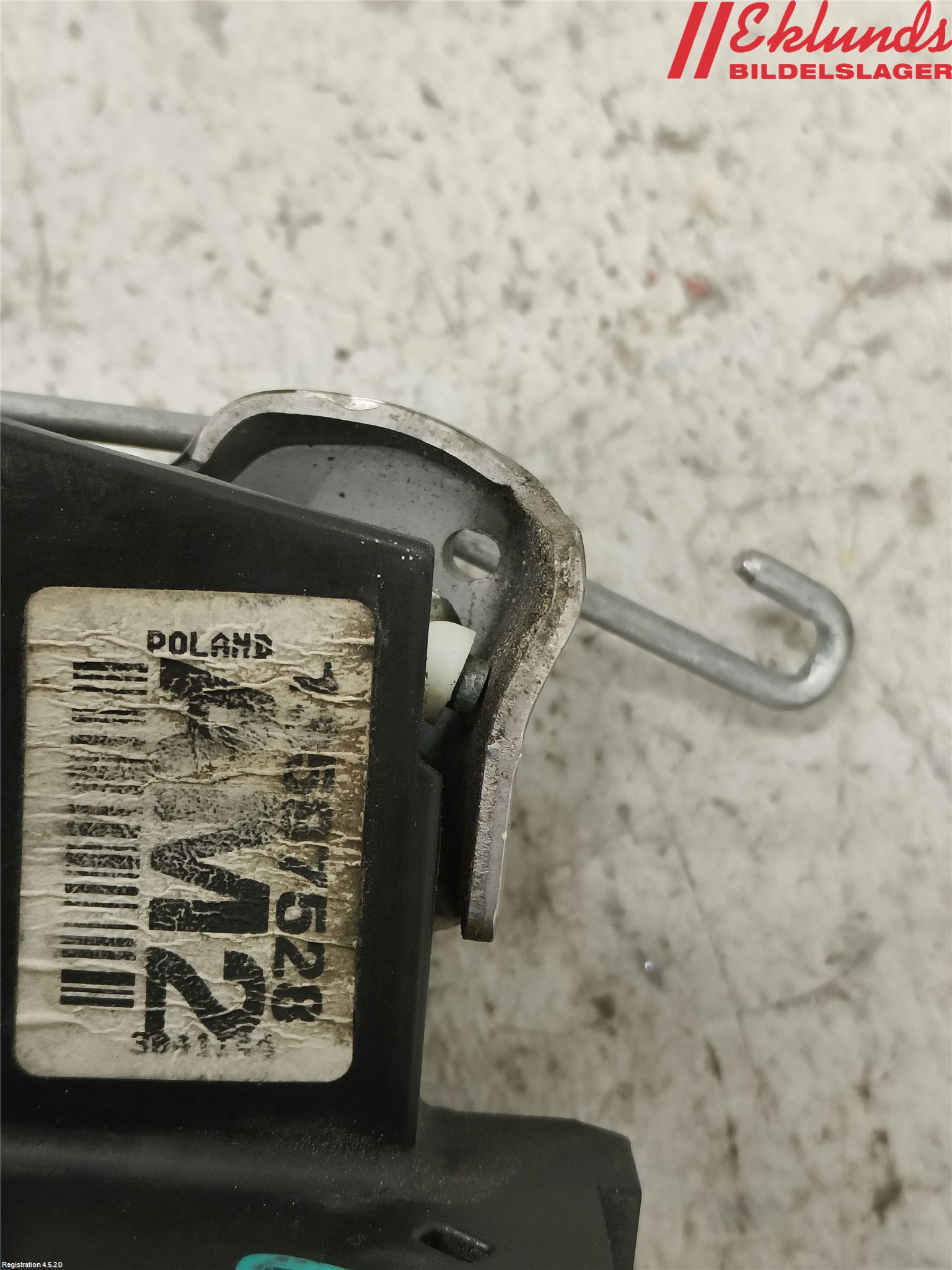 Opel INSIGNIA 17- Låskista-Dörrlås