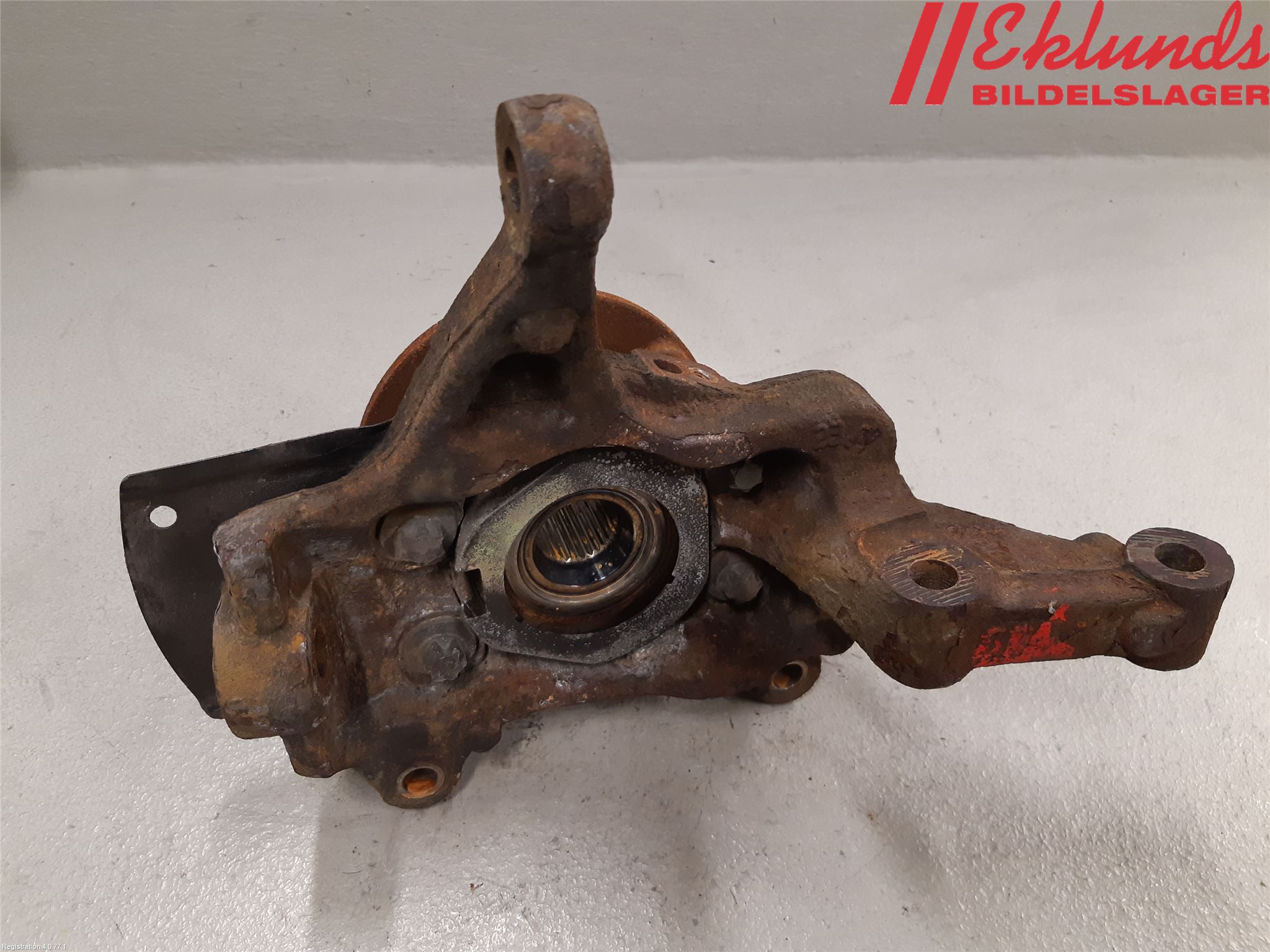 Opel VIVARO 15-19 Styrspindel Lagerhus Vä