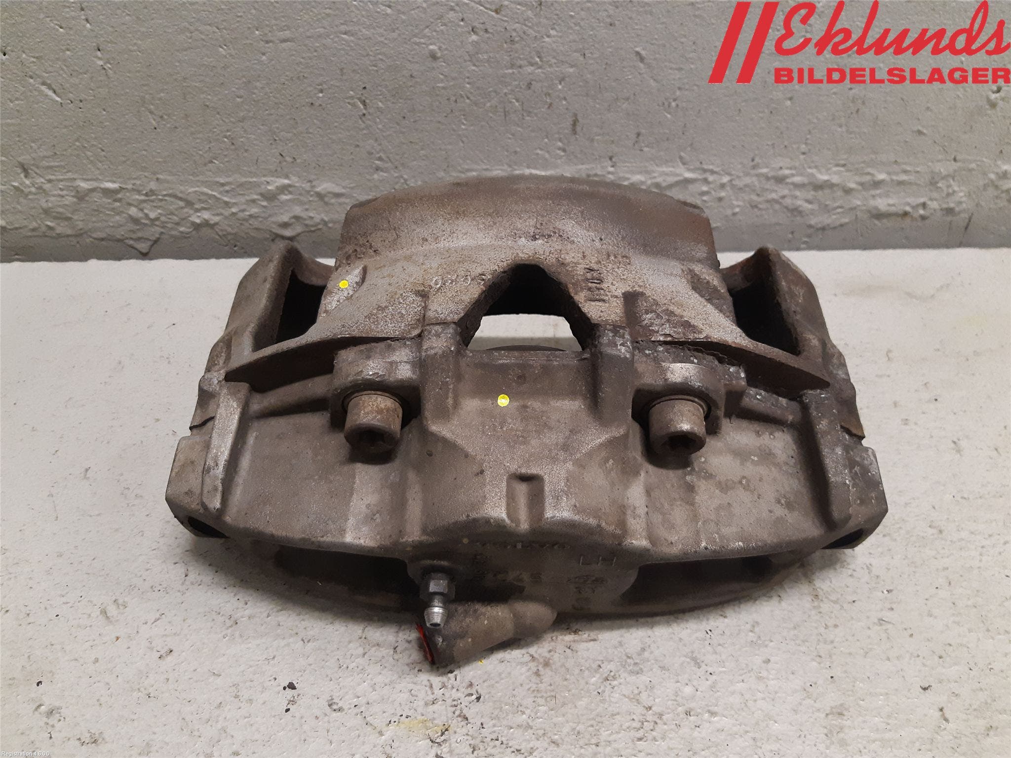 Volvo V70 08-13 Bromsok Fram Vänster