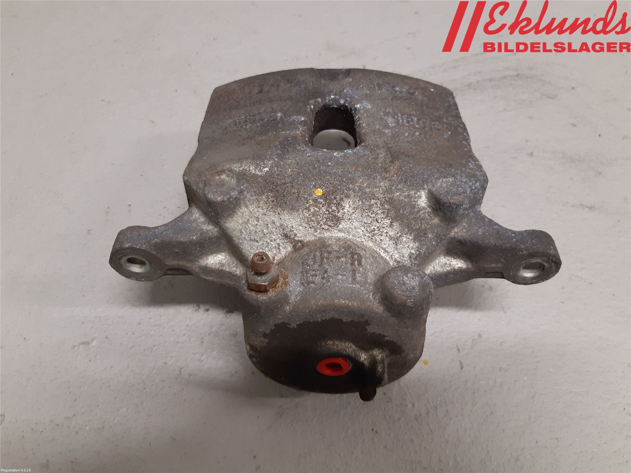 Hyundai i40 08-15 Bromsok Fram Höger