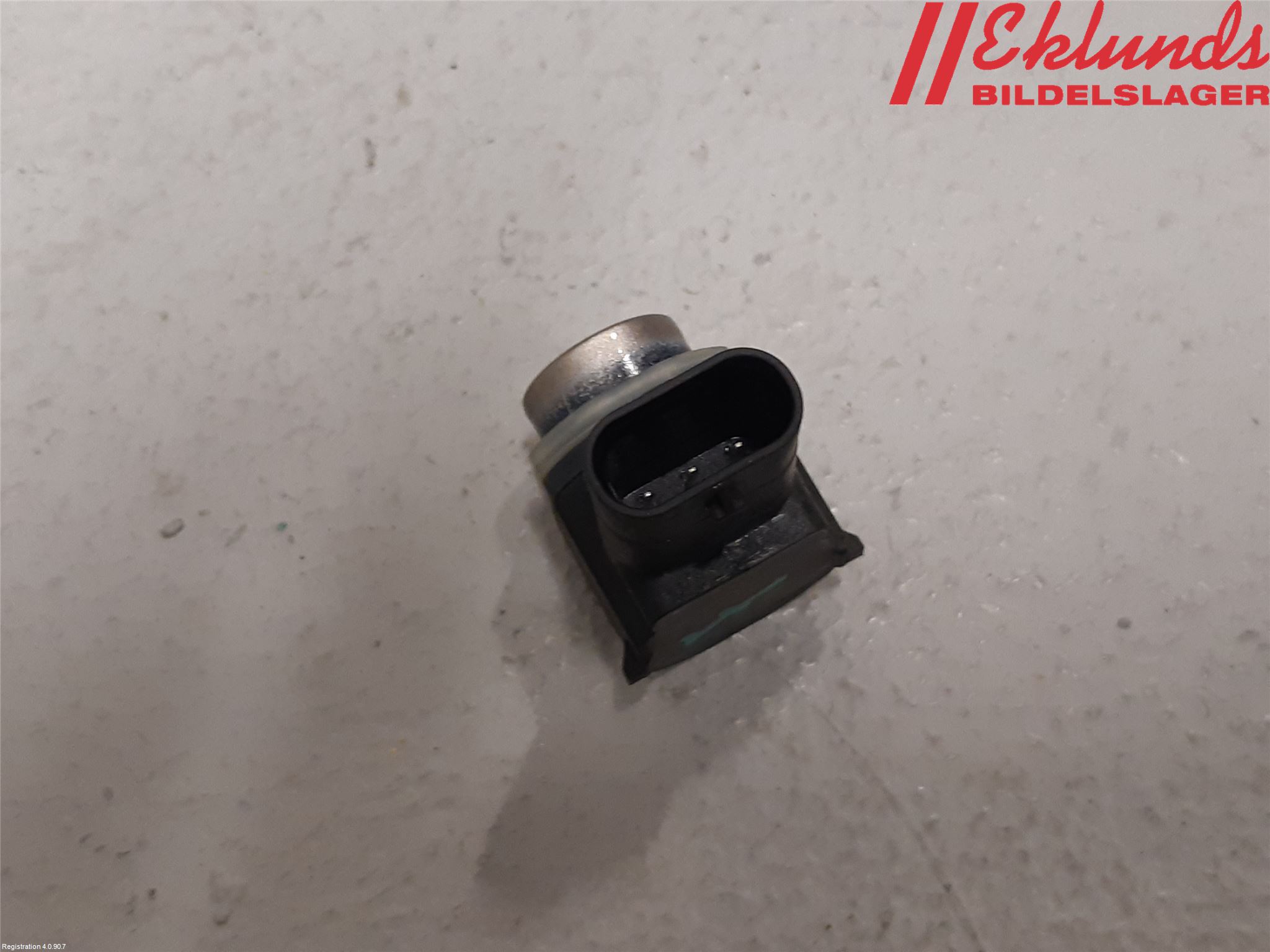 Volkswagen VW TOURAN 10-15 Parkeringshjälp Frontsensor