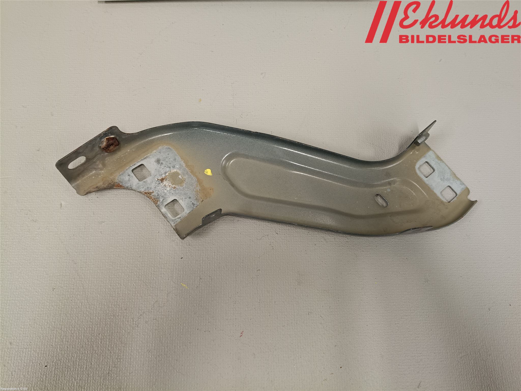 Peugeot PARTNER 08-15 Frontplåt