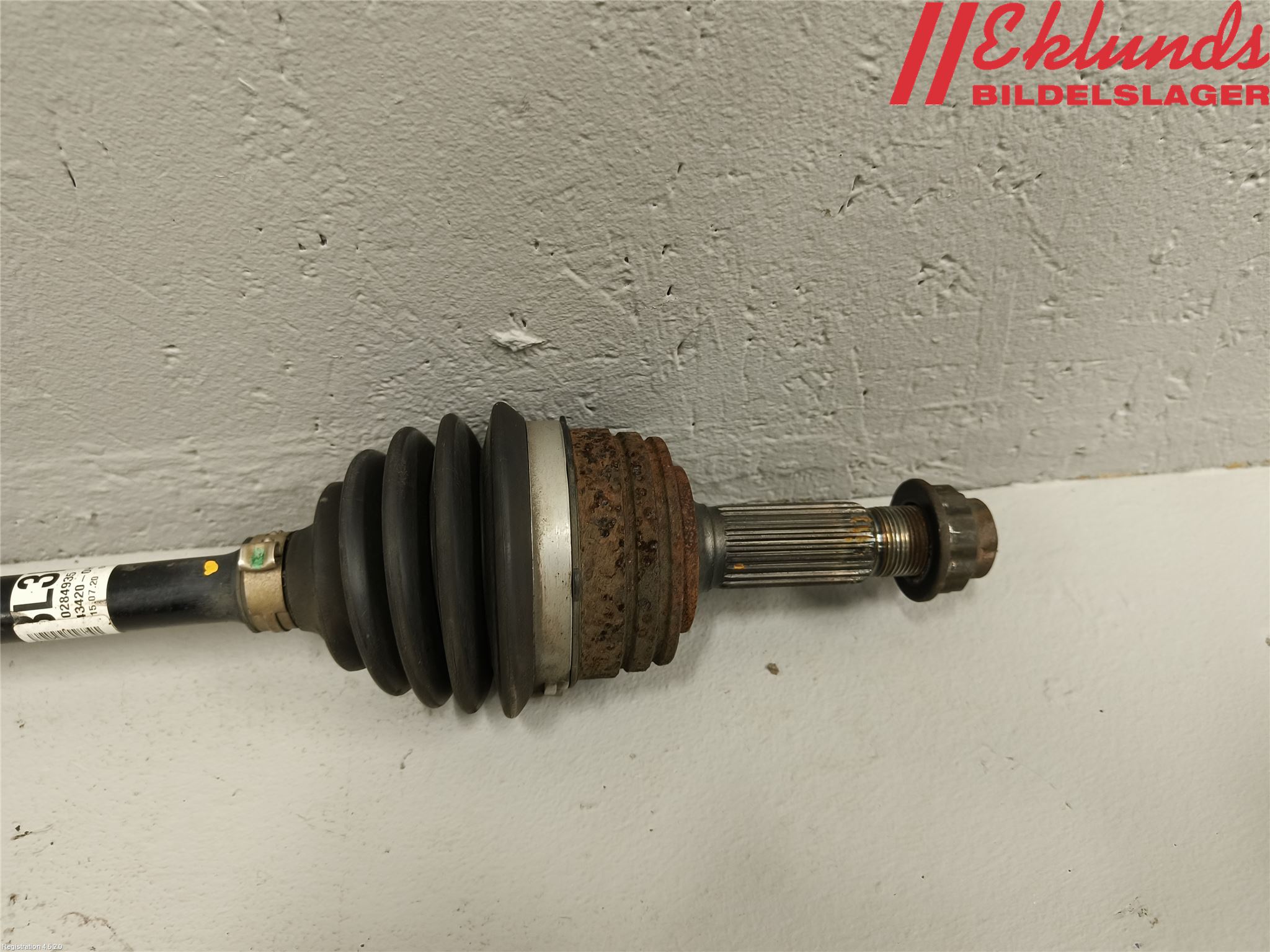 Toyota AYGO 15-21 Drivaxel Fram Vänster