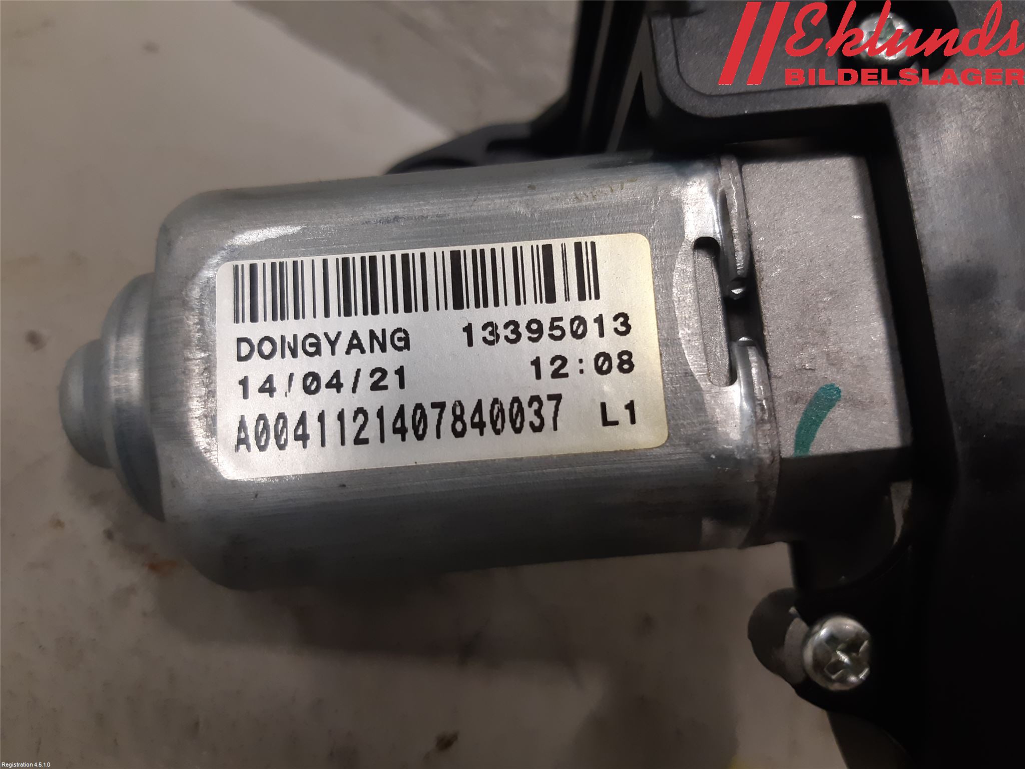 Opel ASTRA J 10-15 Torkarmotor Baklucka