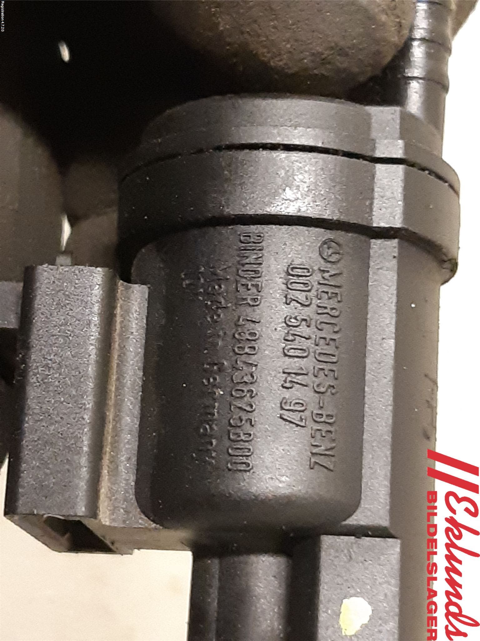 Mercedes-Benz MB C-KLASS (W204) 07-15 Vakuumventil