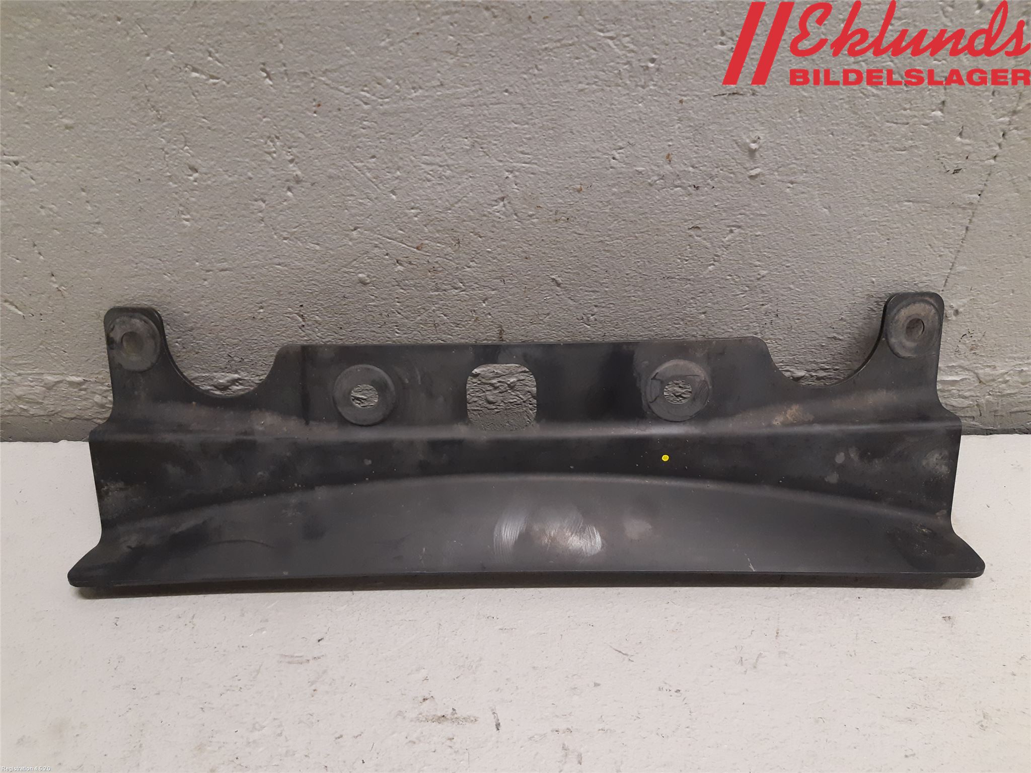 Jaguar XF 08-15 Deflektor Plåt-Plast Kylning