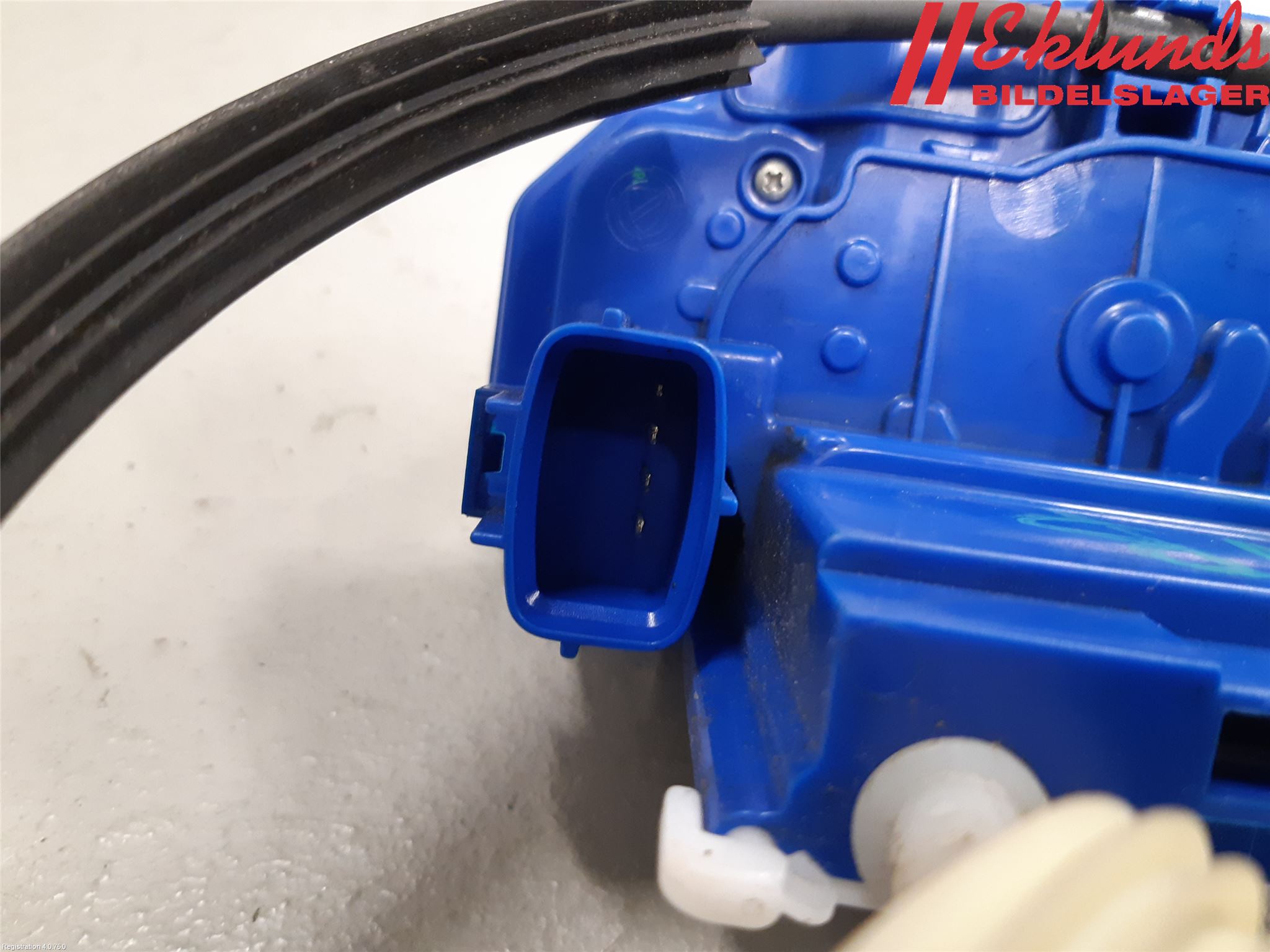 Fiat 500L 13-19 Låskista-Dörrlås