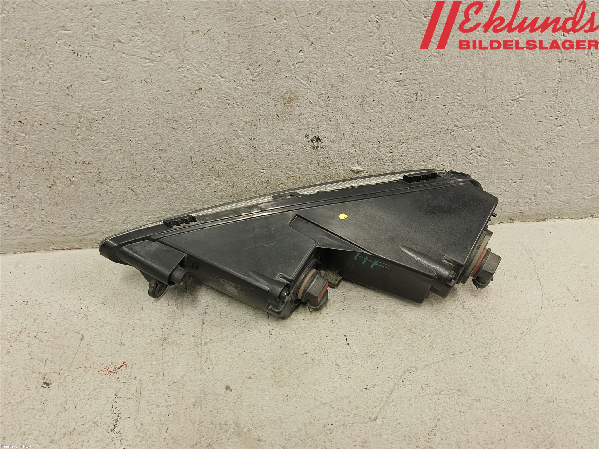 Volkswagen VW PASSAT 11-14 Dimljus-Varselljus Fram