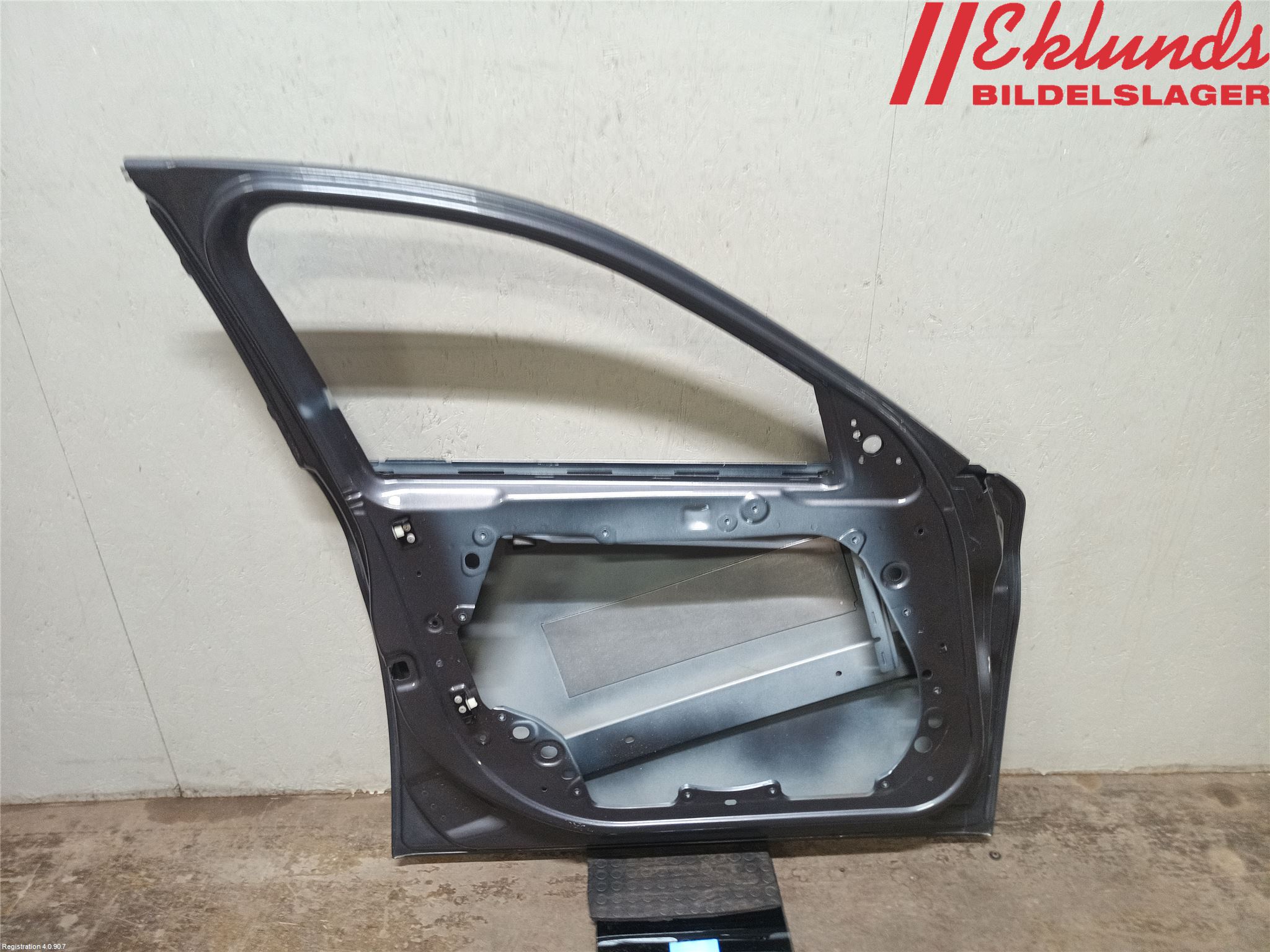 Alfa GIULIA Dörr Fram Vänster