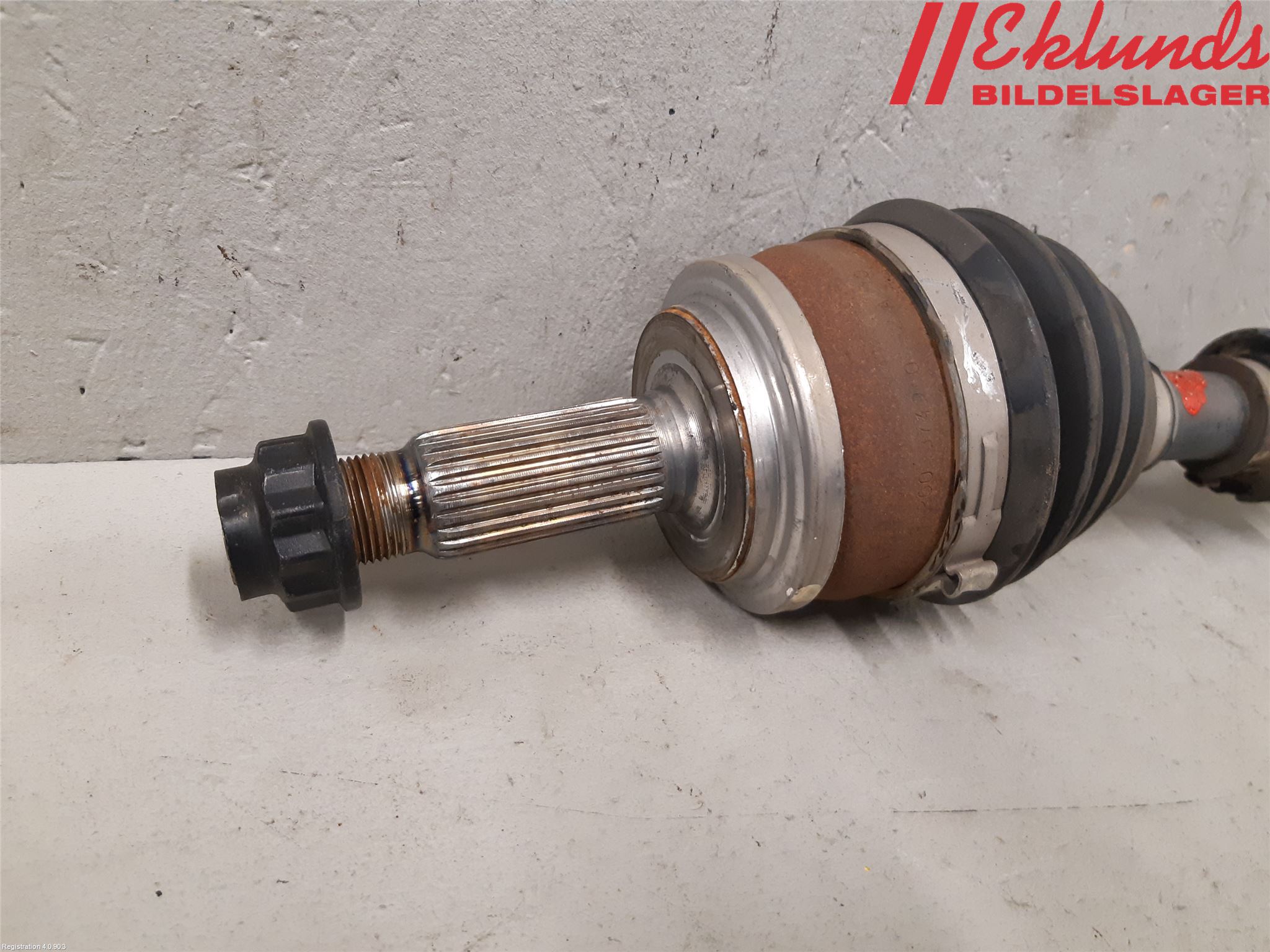 Toyota COROLLA 19- Drivaxel Fram Vänster